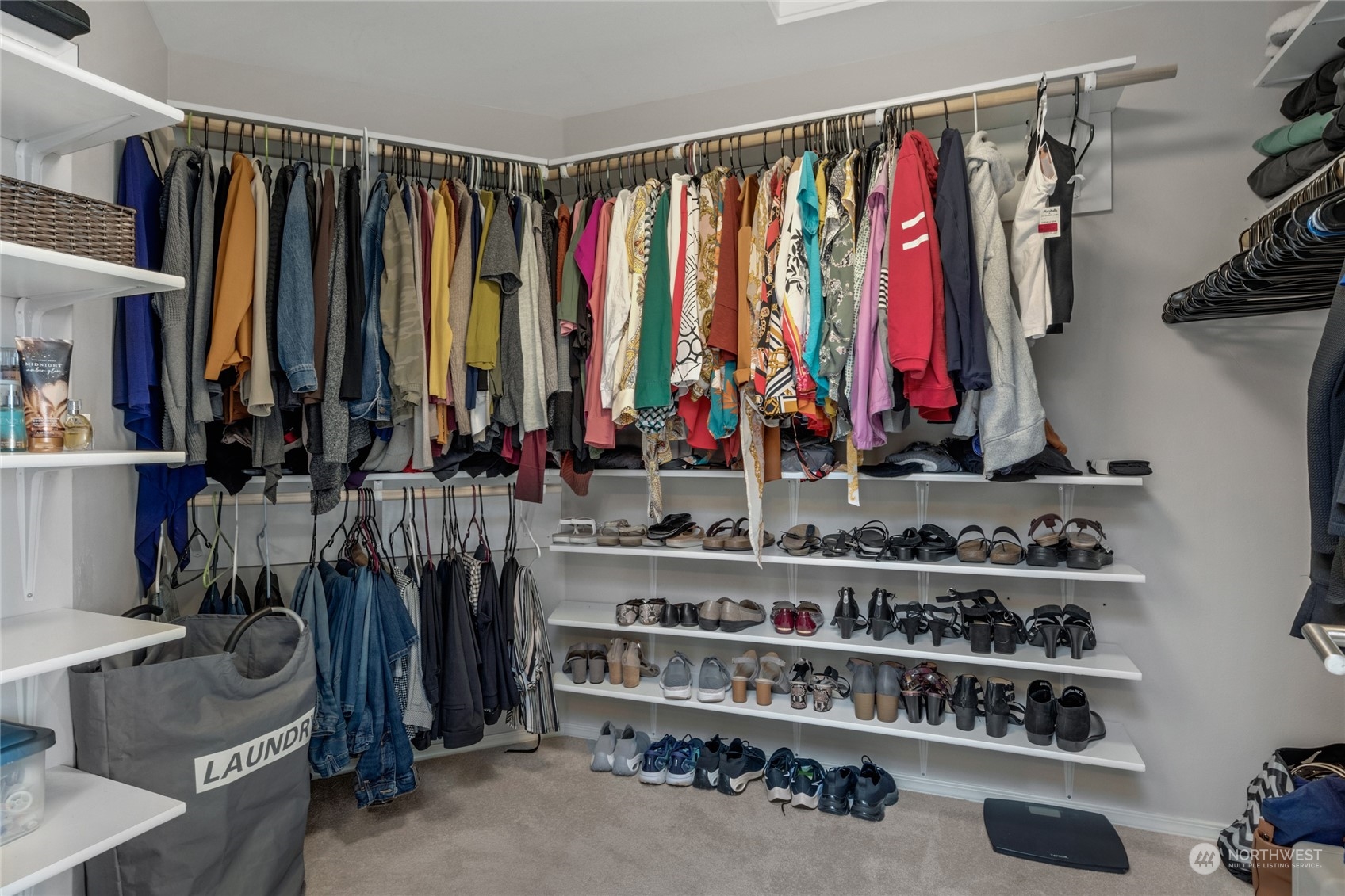 7323 W Country Club Drive