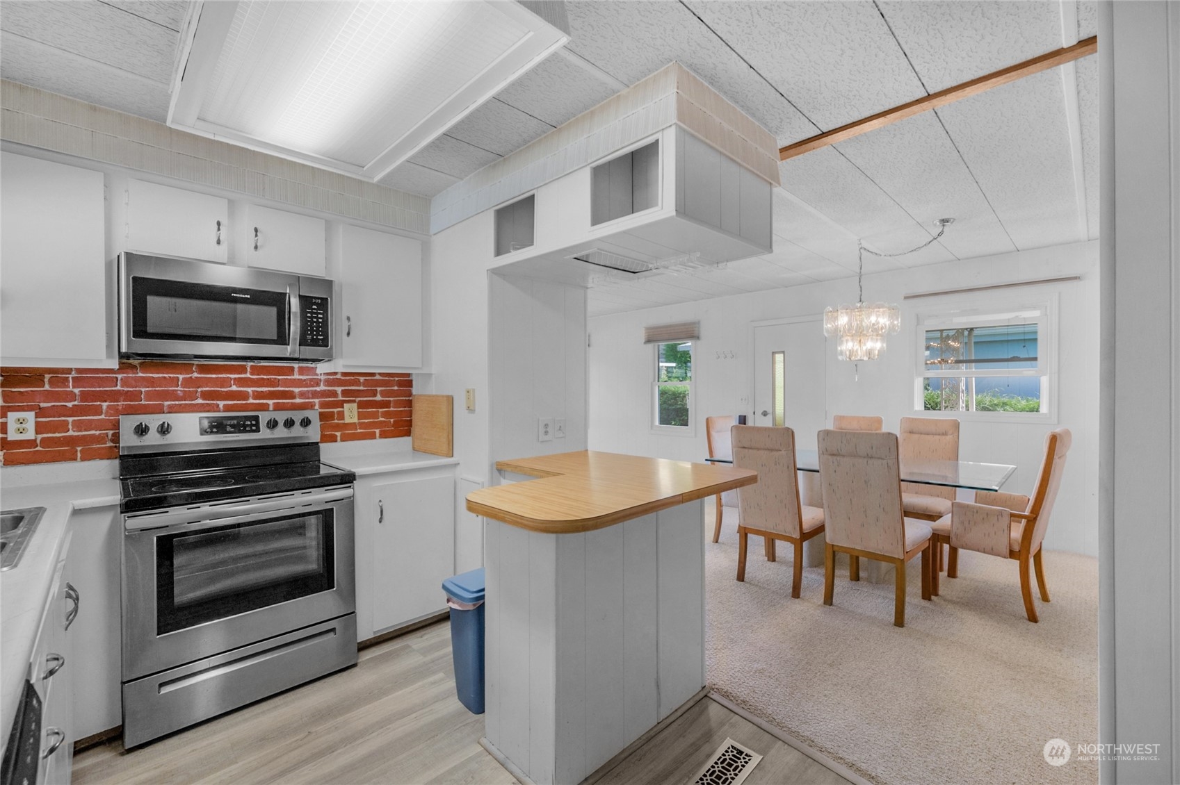 23825 15th Avenue SE Unit: 110