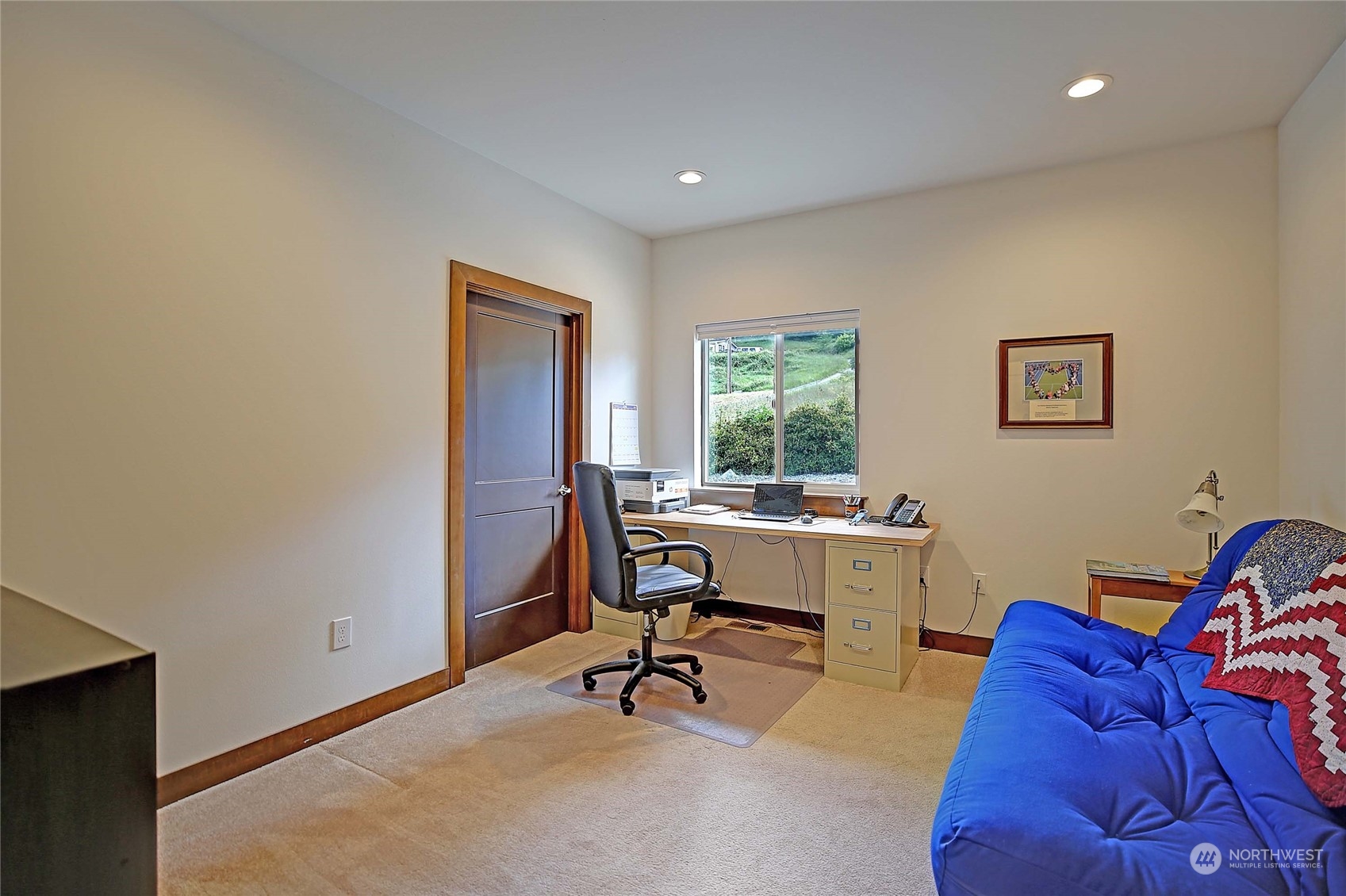 545 Rozeway Place