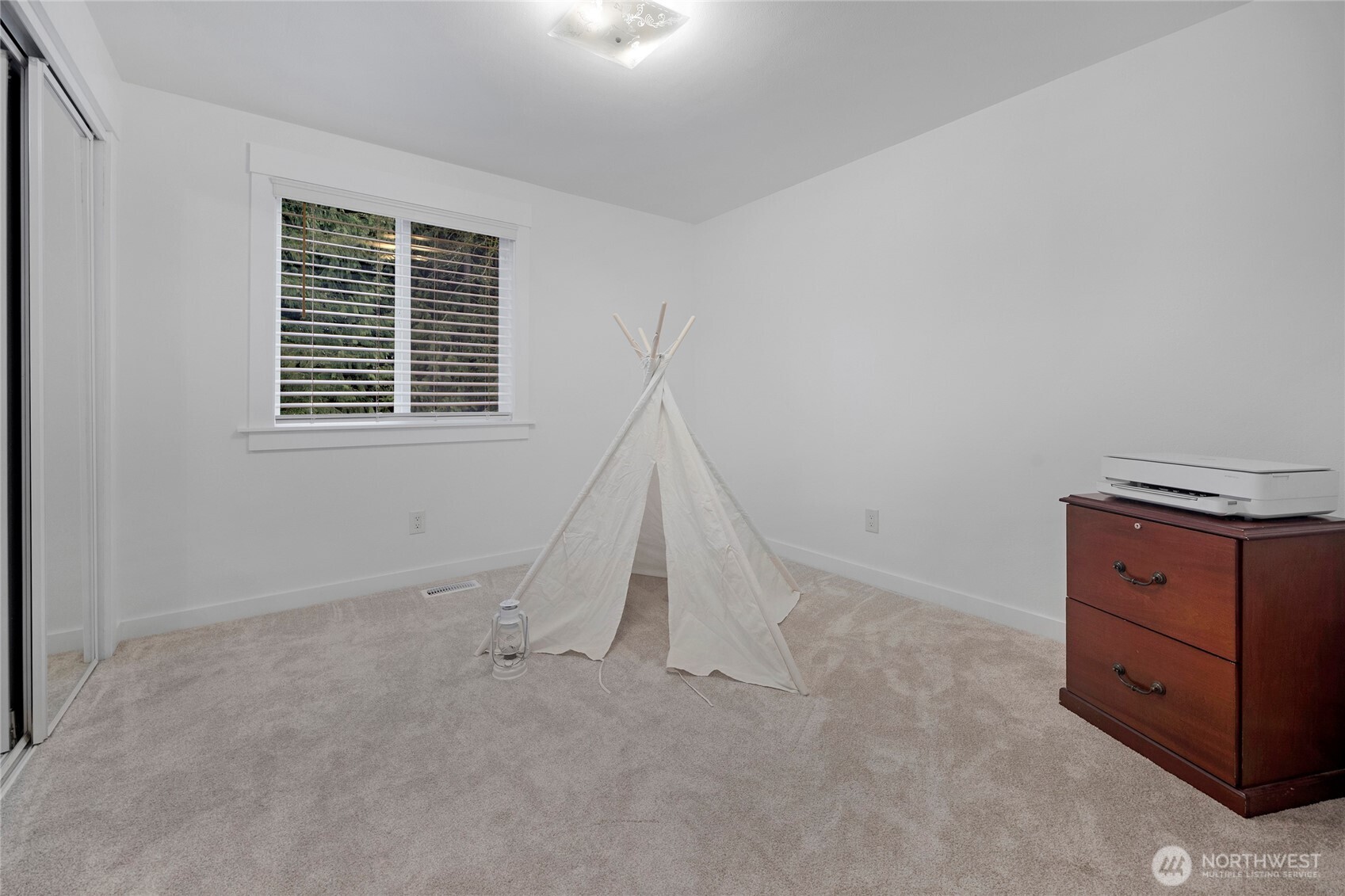 25515 Mountain Drive
