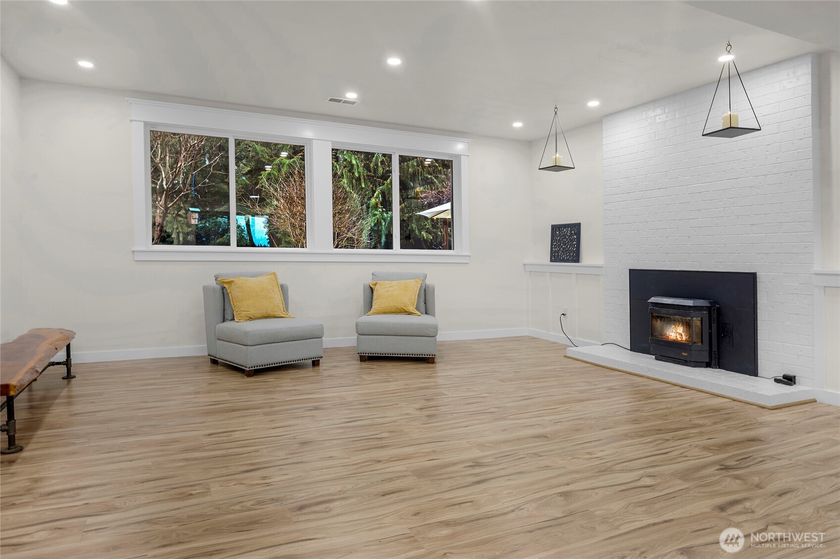 25515 Mountain Drive