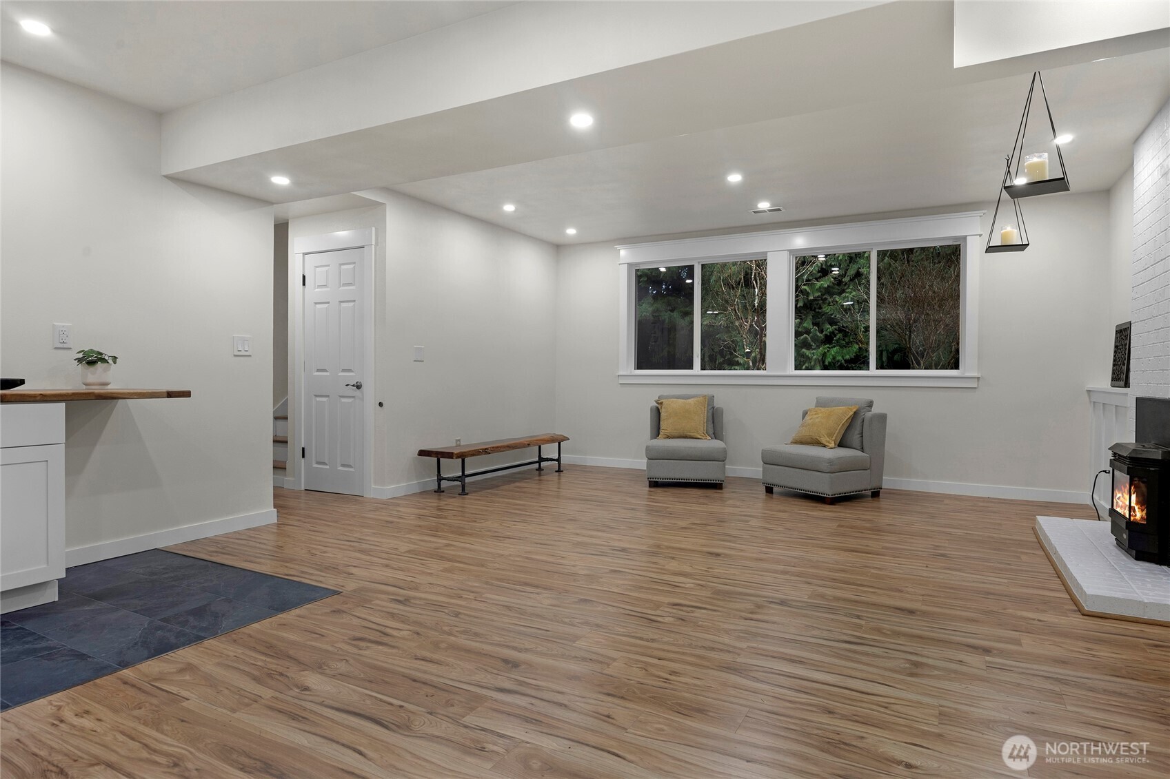 25515 Mountain Drive