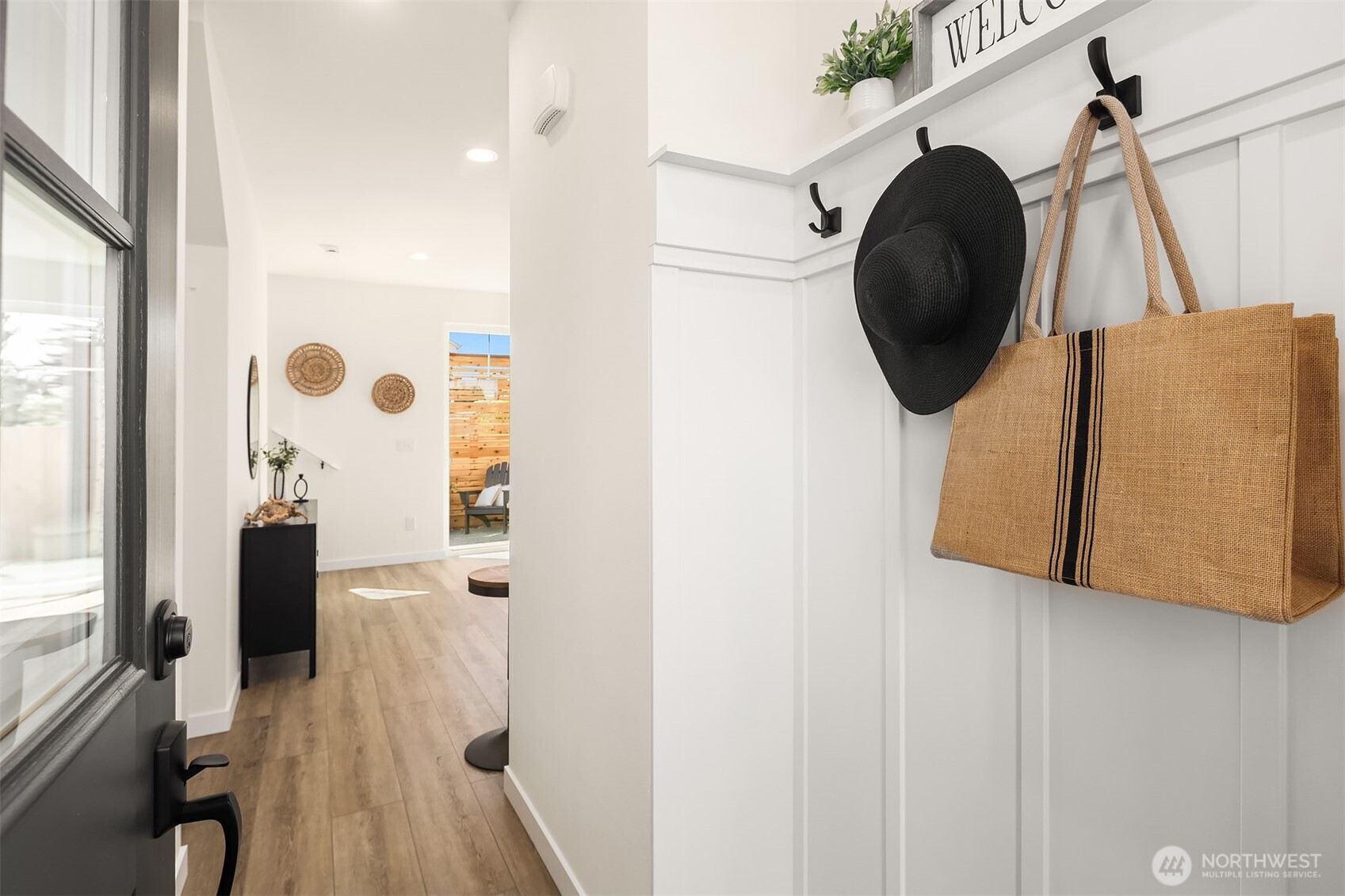 2209 Monroe Avenue Unit: B