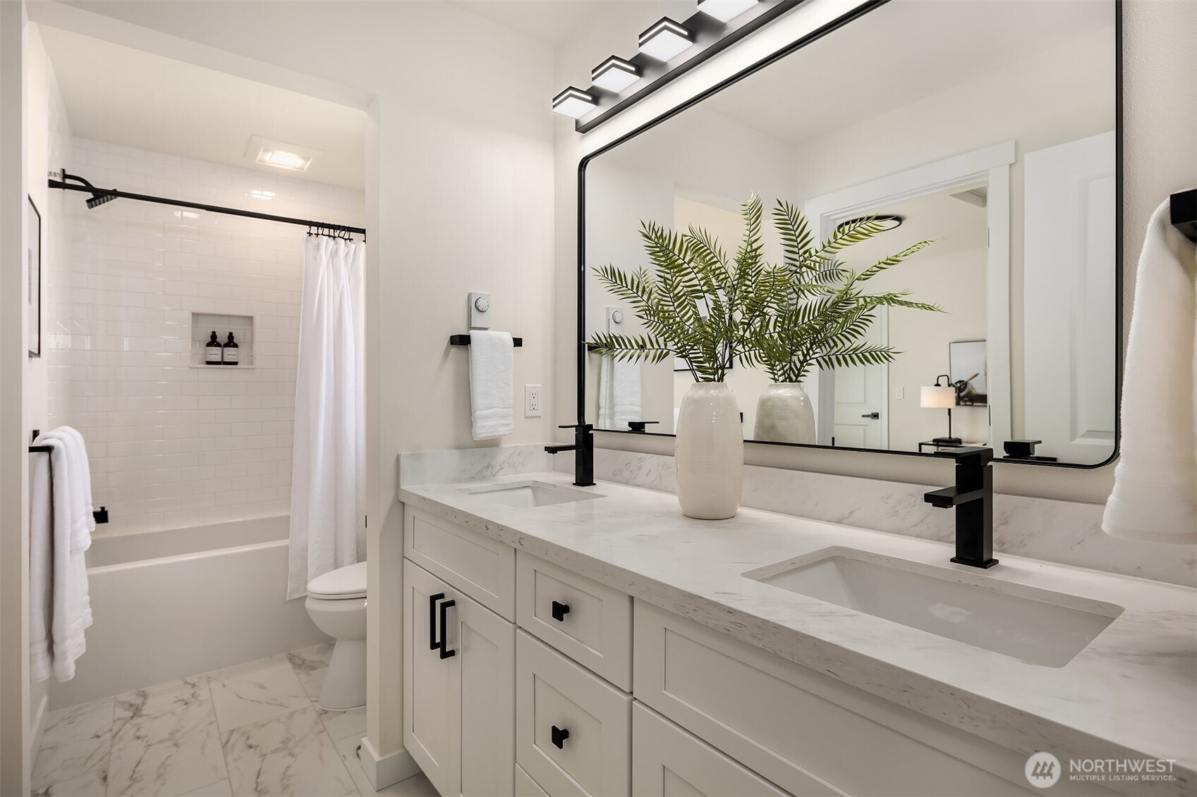 2209 Monroe Avenue Unit: B