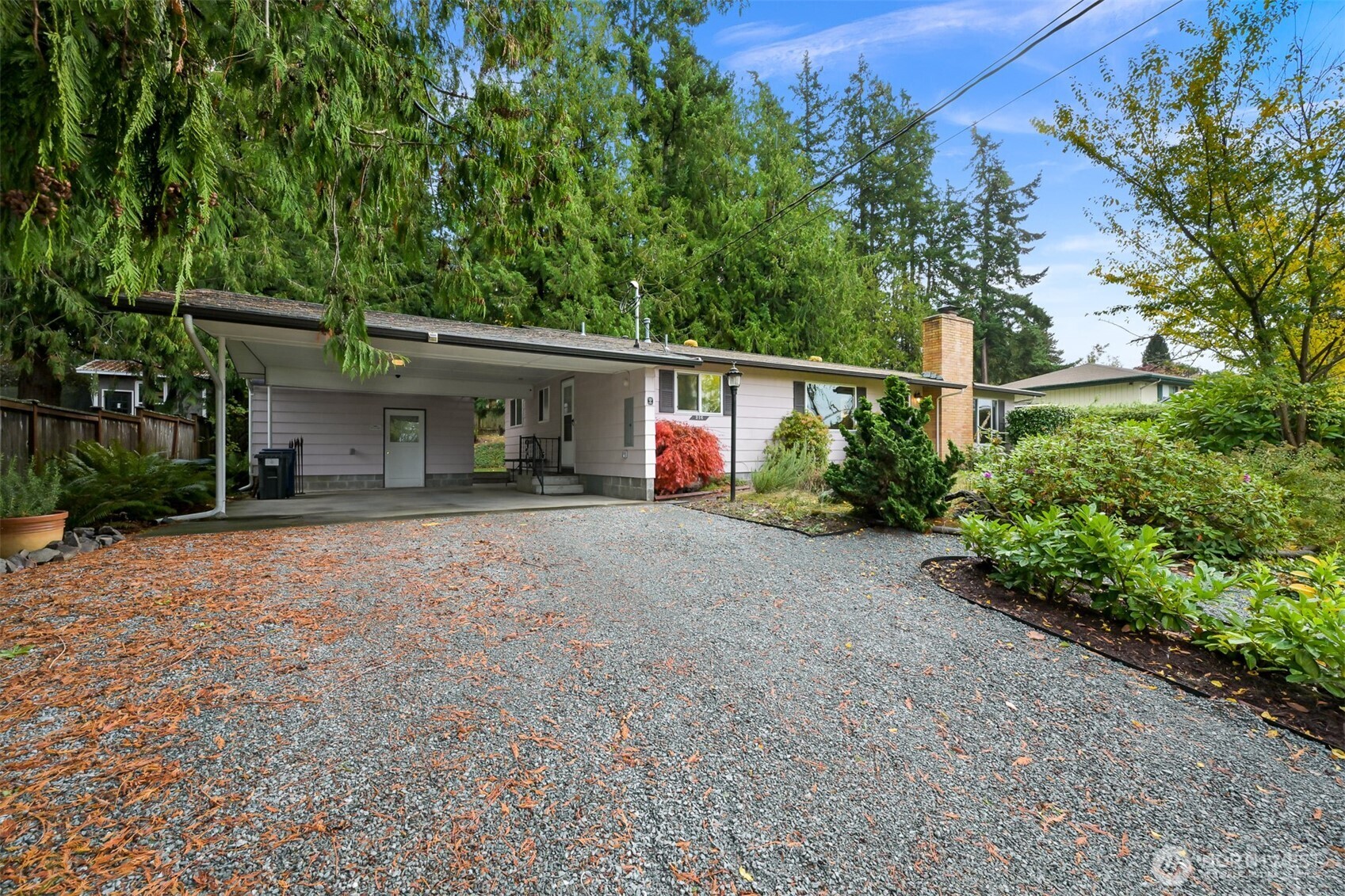 216 Colvin Place