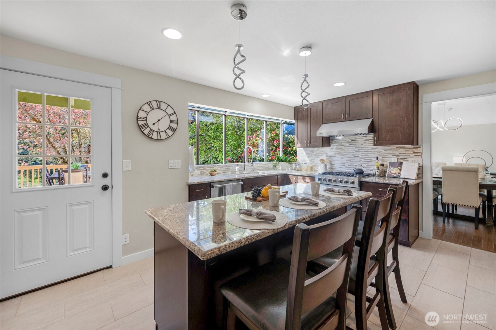 5722 Northridge Drive