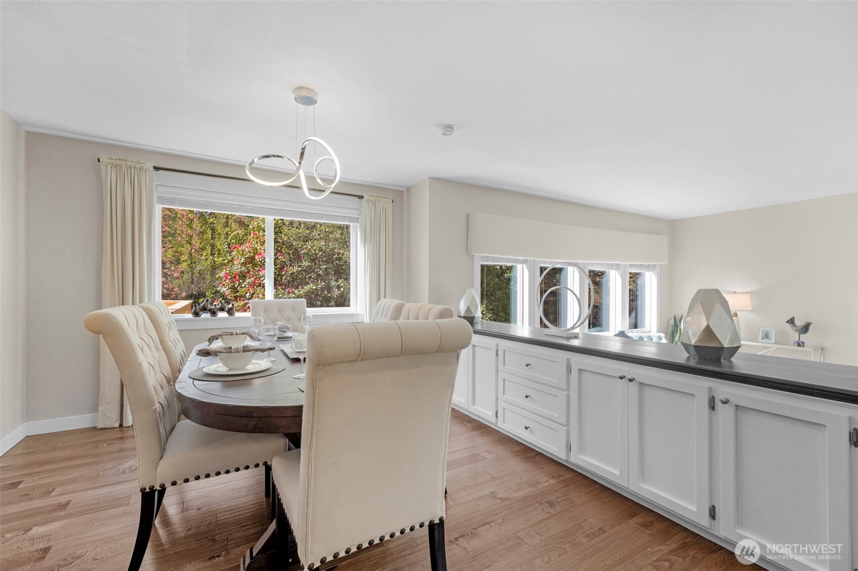 5722 Northridge Drive