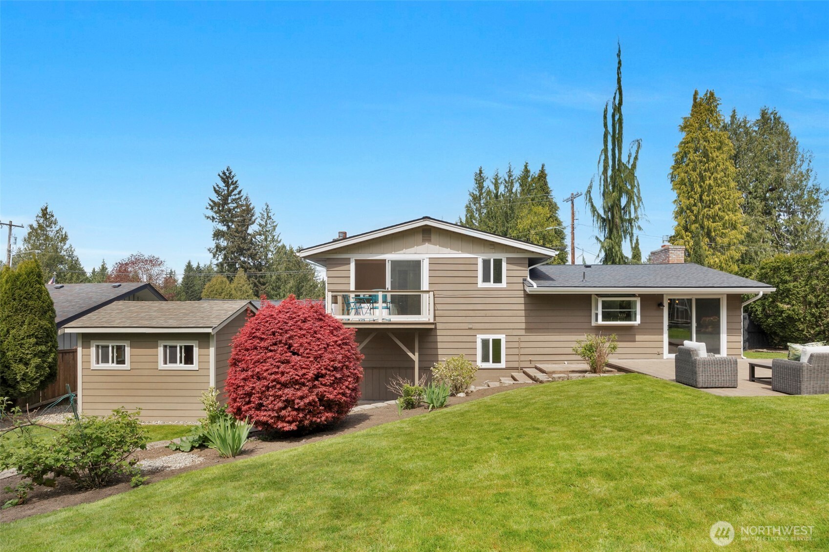 6325 Northridge Drive