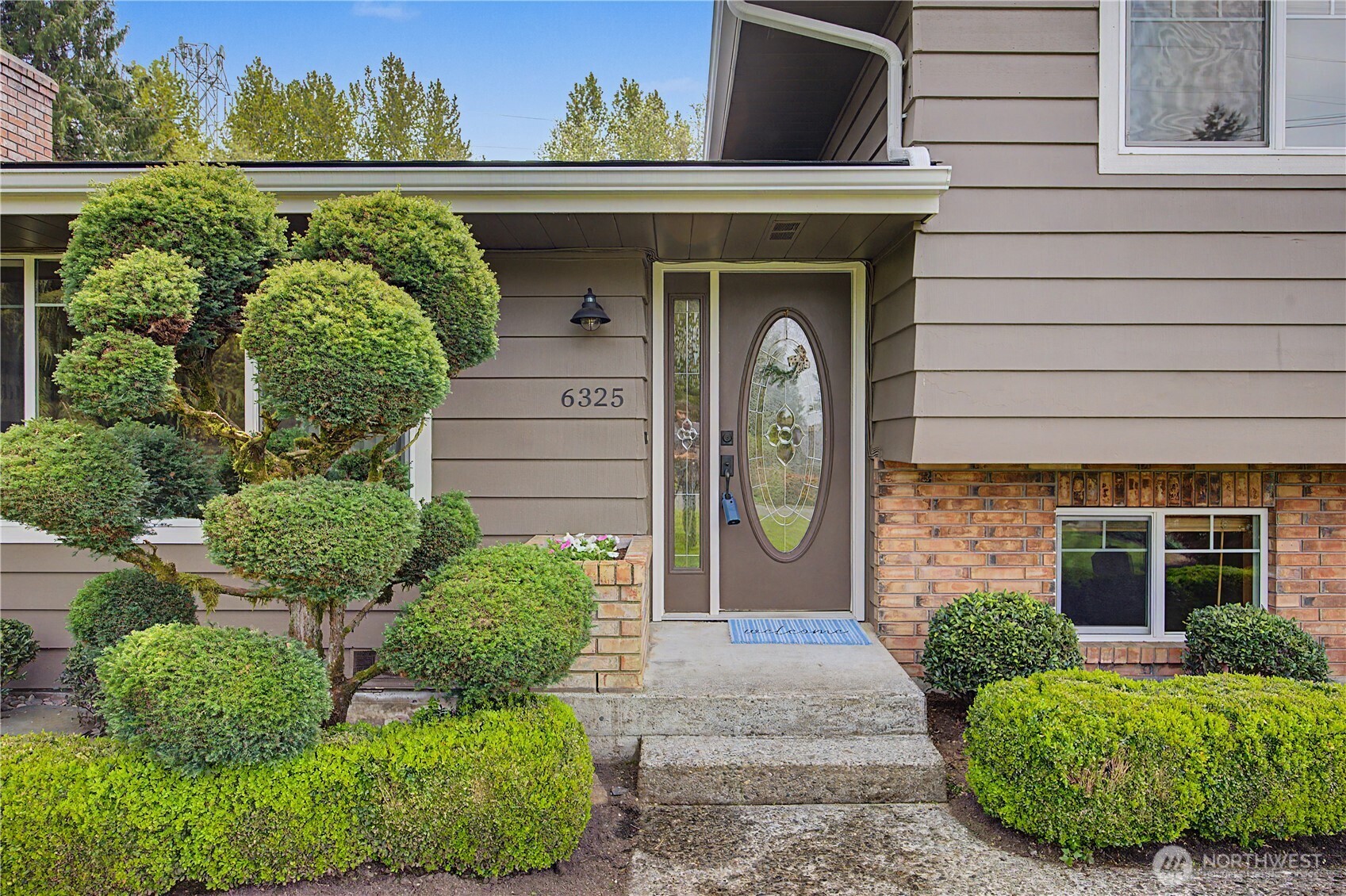 6325 Northridge Drive