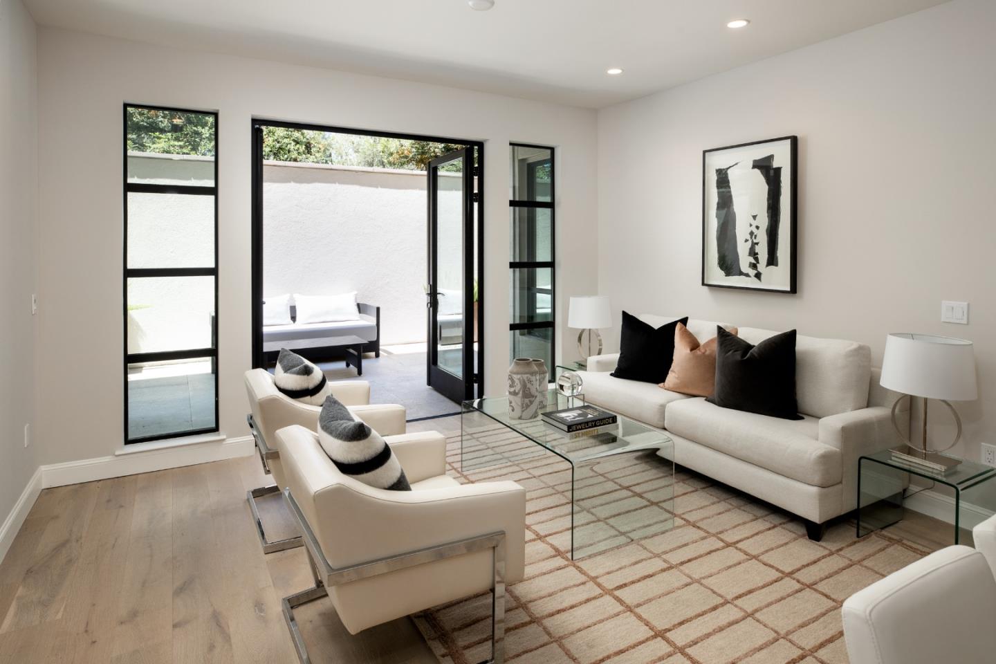 450 First Street 107