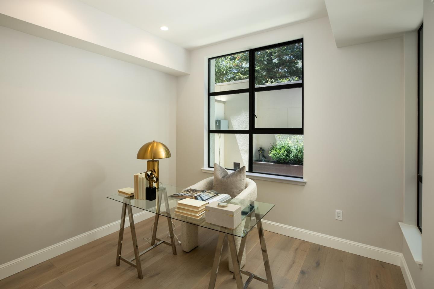 450 First Street 107