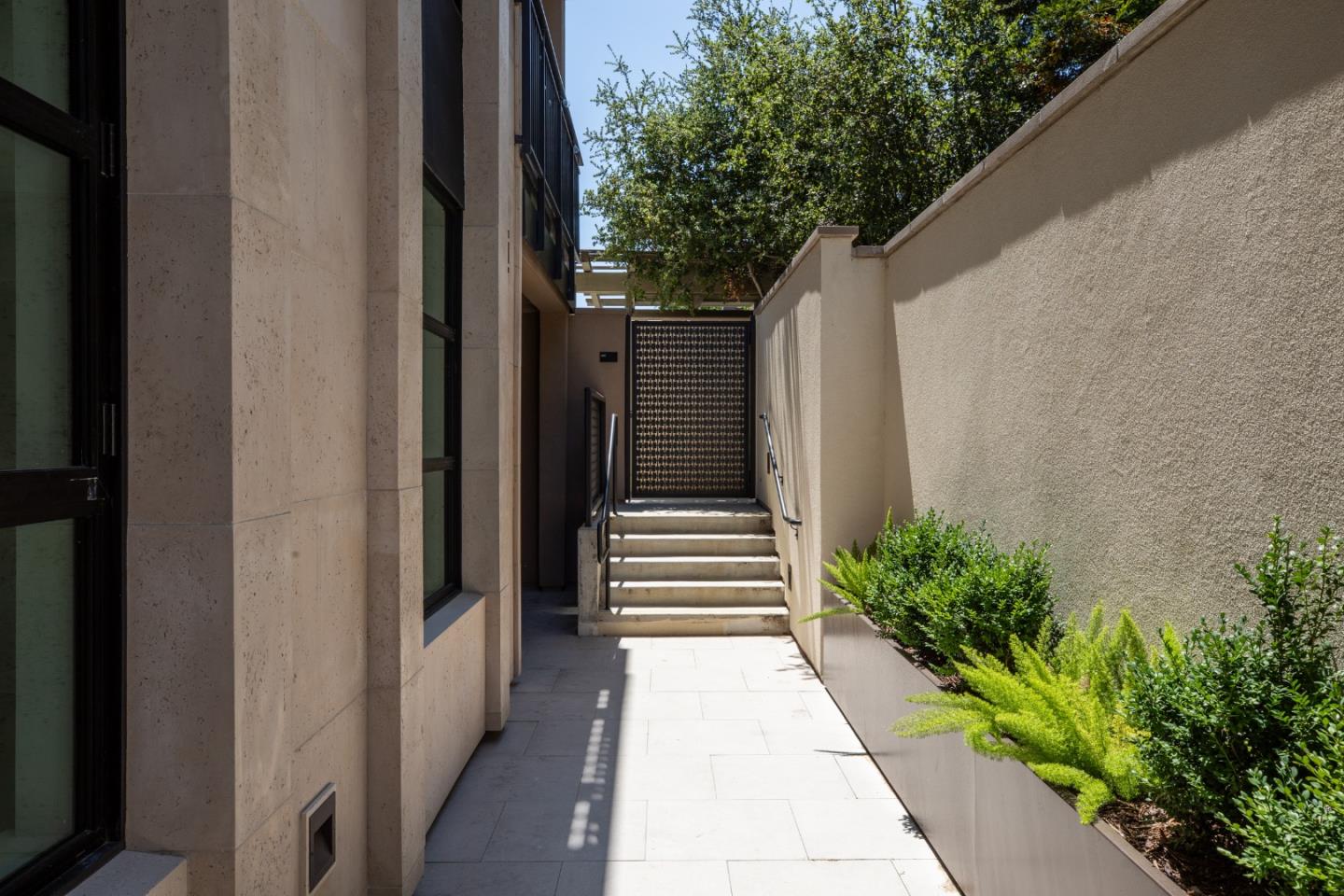 450 FIRST Street 109