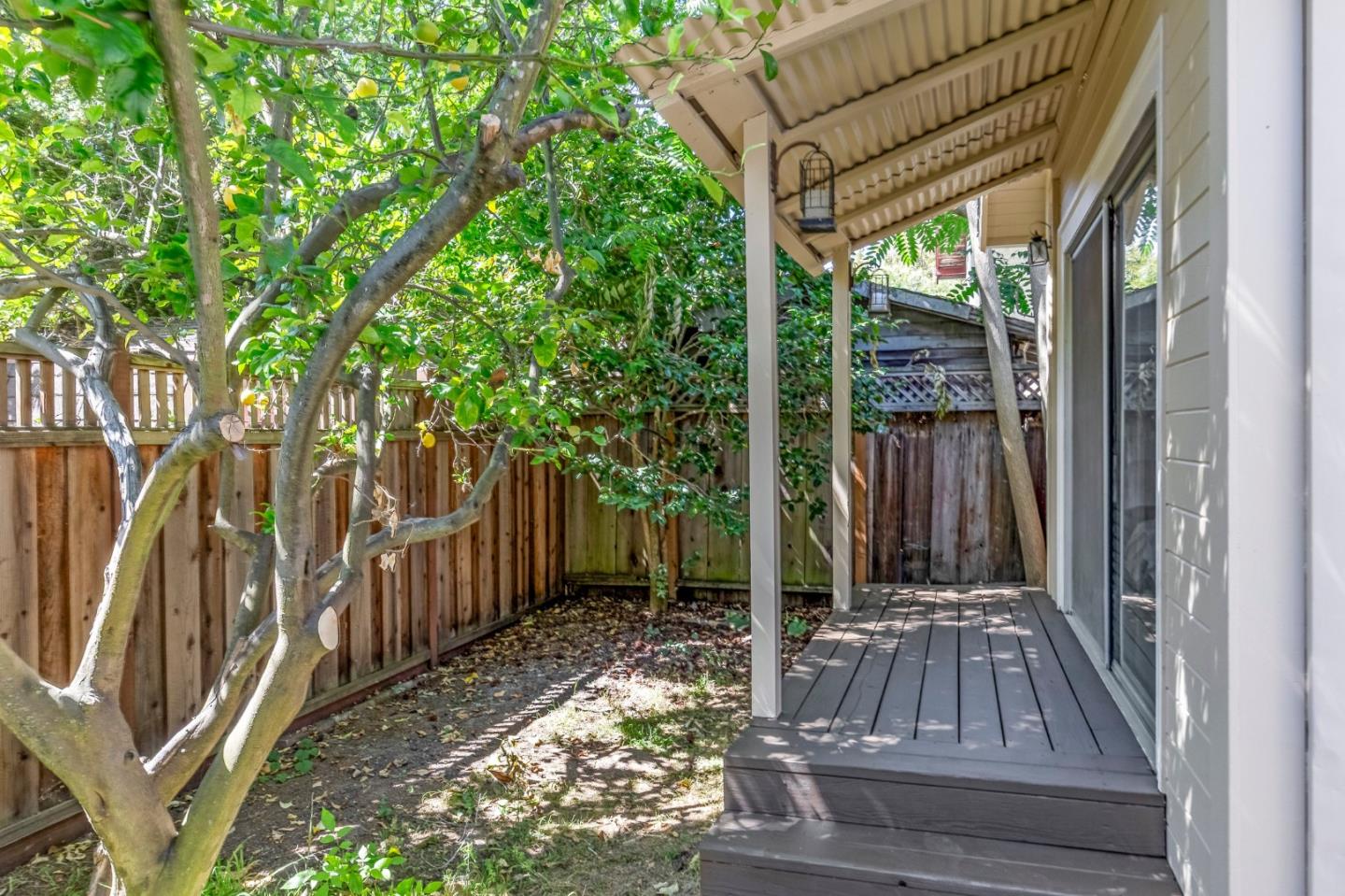 622 AVE