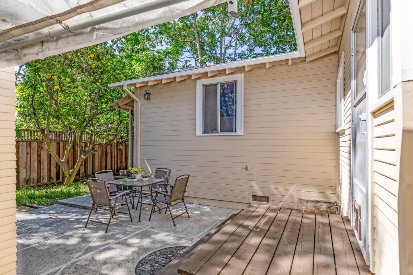 622 AVE