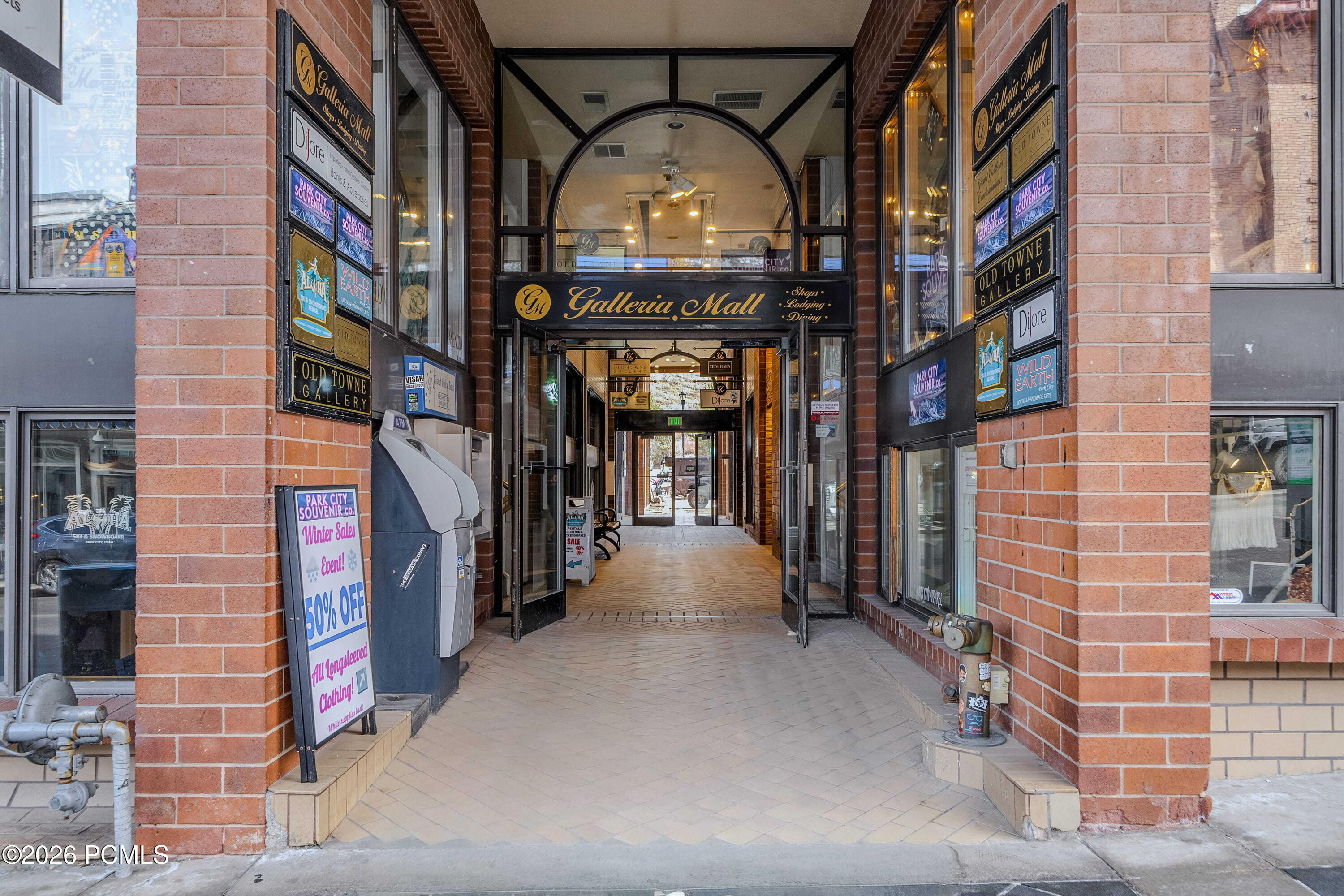 580 Main Street Street 402