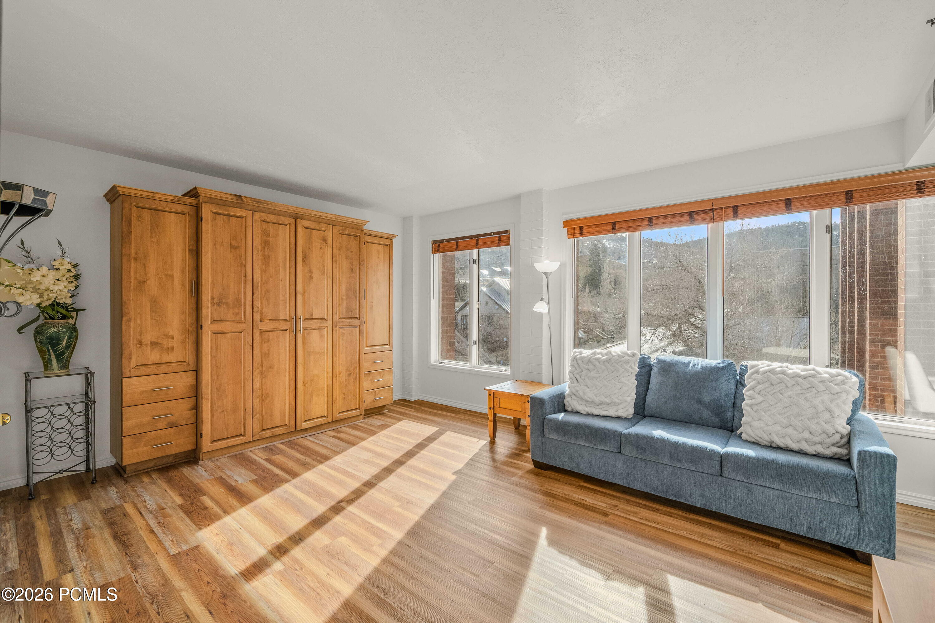 580 Main Street Street 402