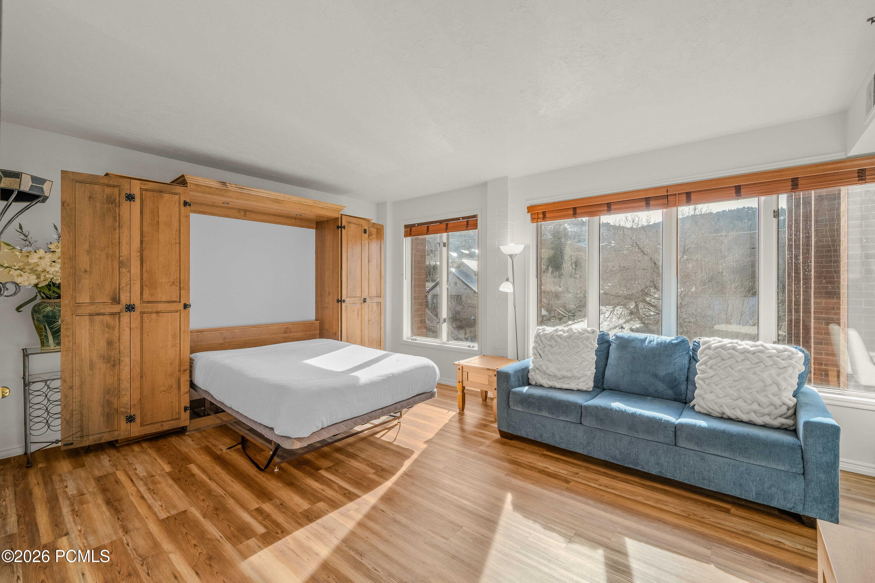 580 Main Street Street 402