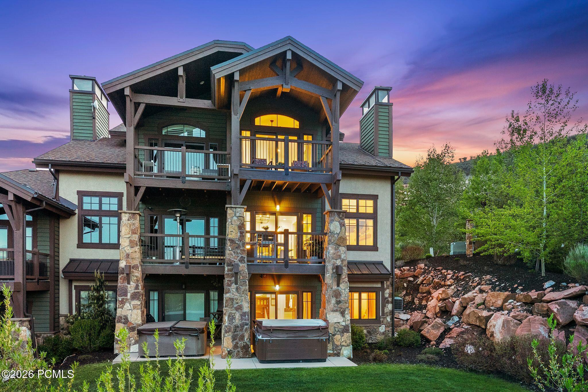 4096 Fairway Lane