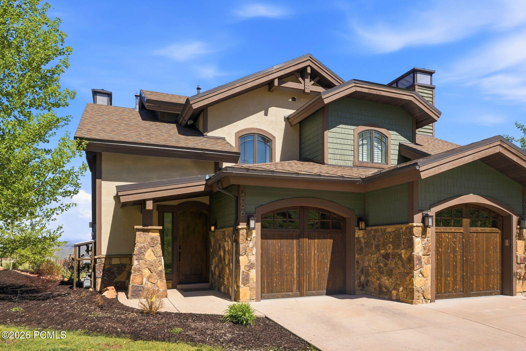 4096 Fairway Lane