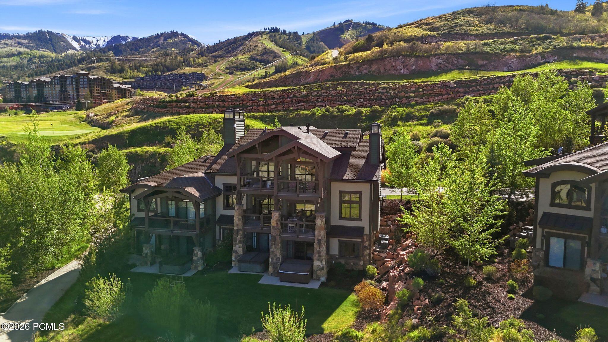 4096 Fairway Lane