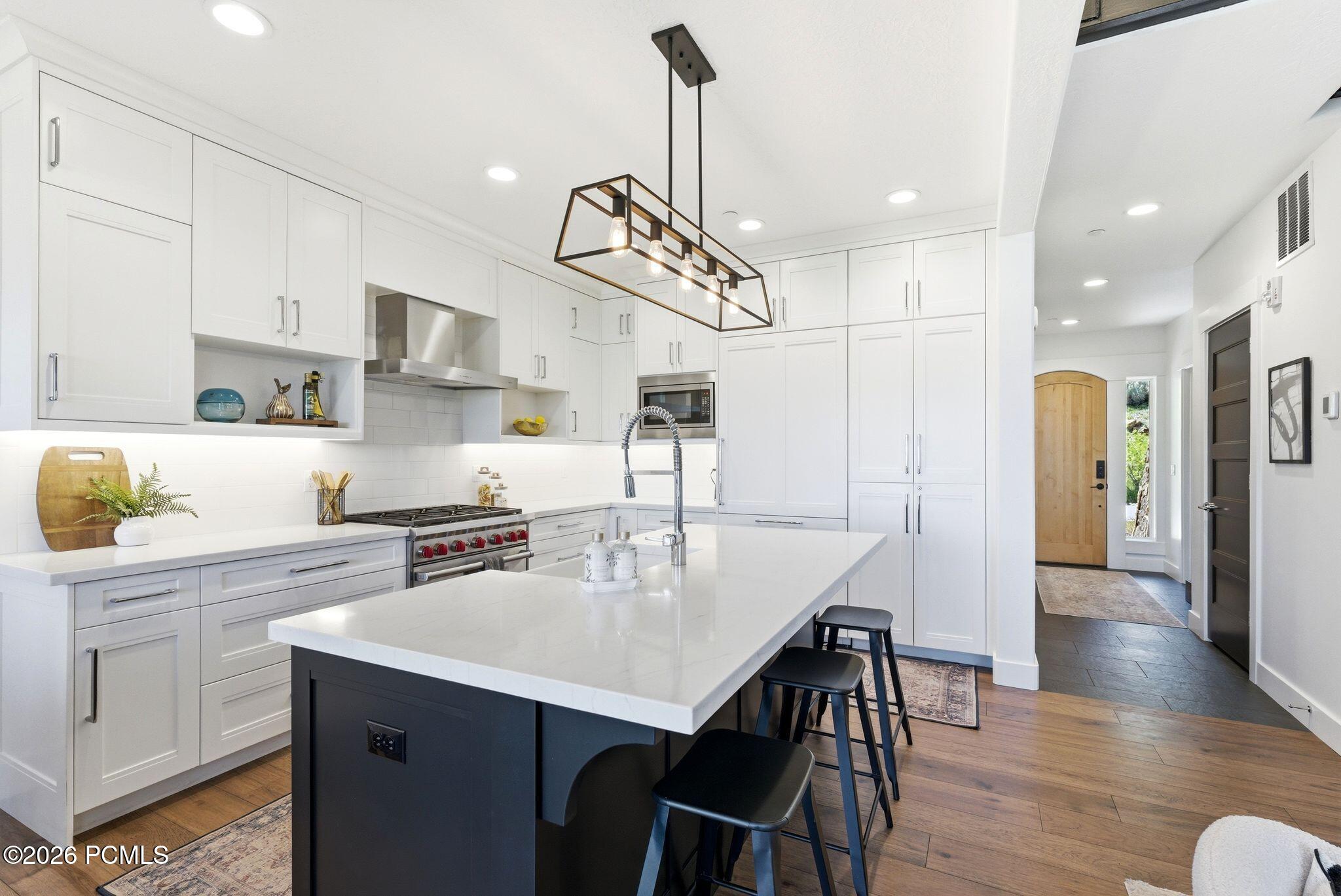 4096 Fairway Lane