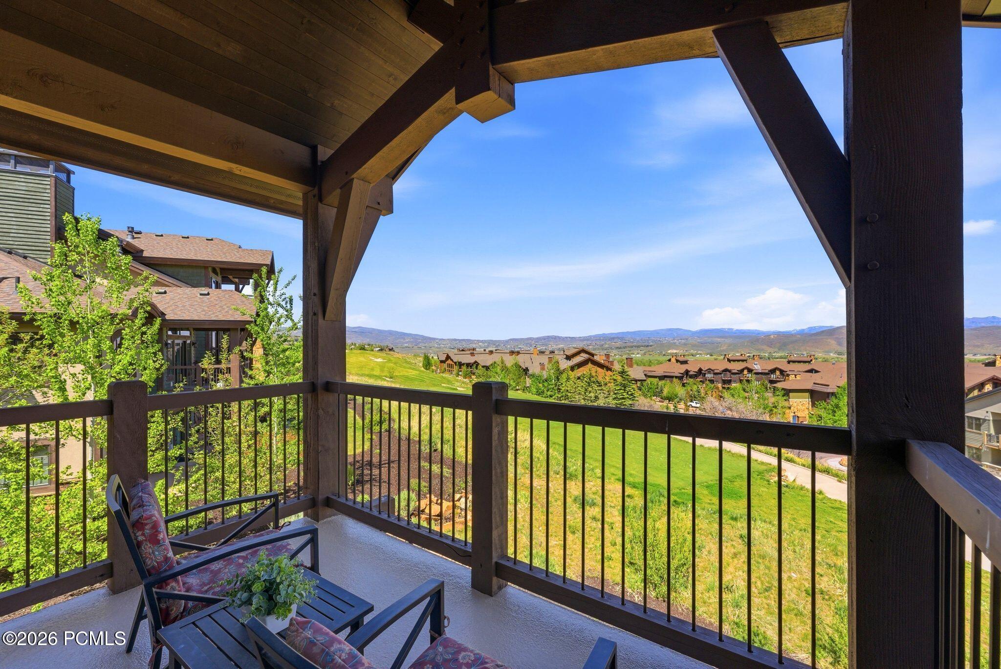 4096 Fairway Lane