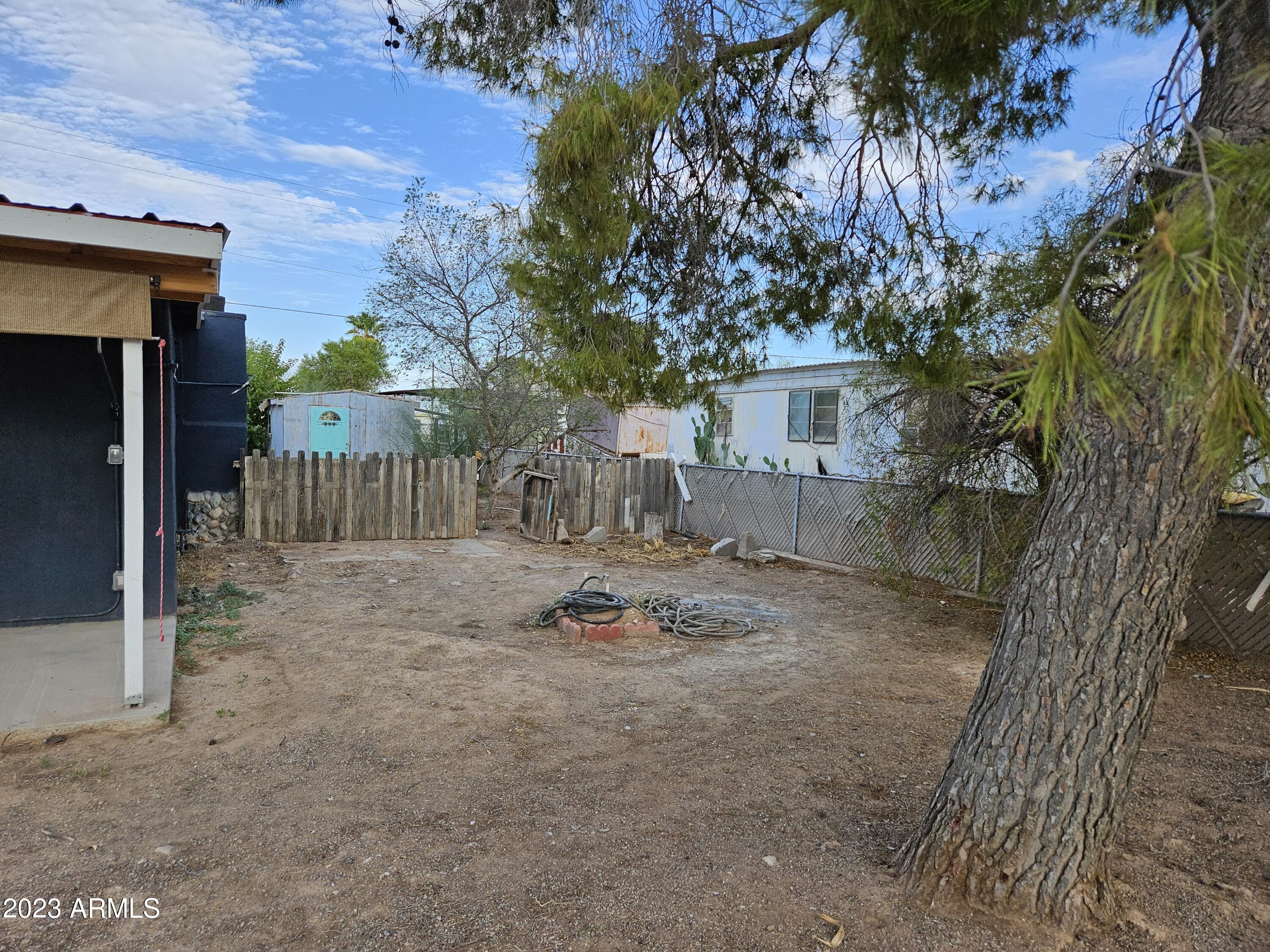 4557 N Palomino Lane