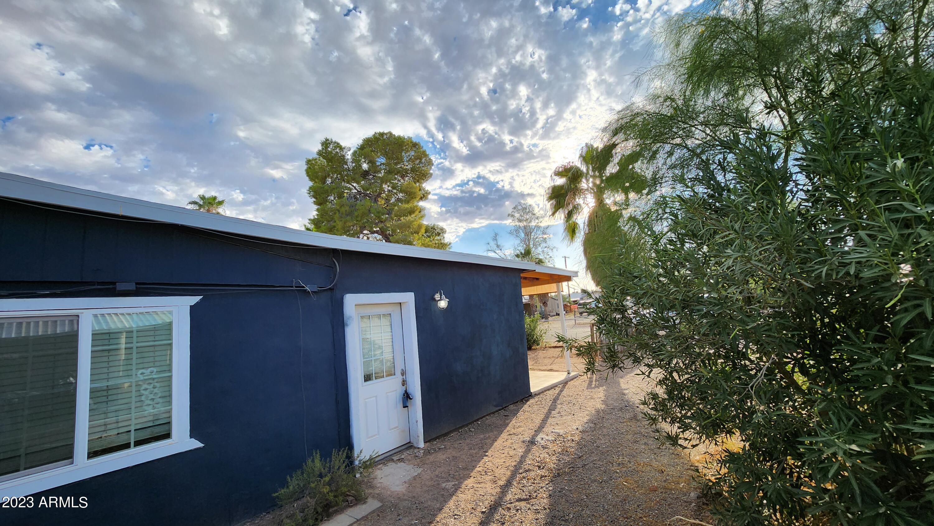 4557 N Palomino Lane