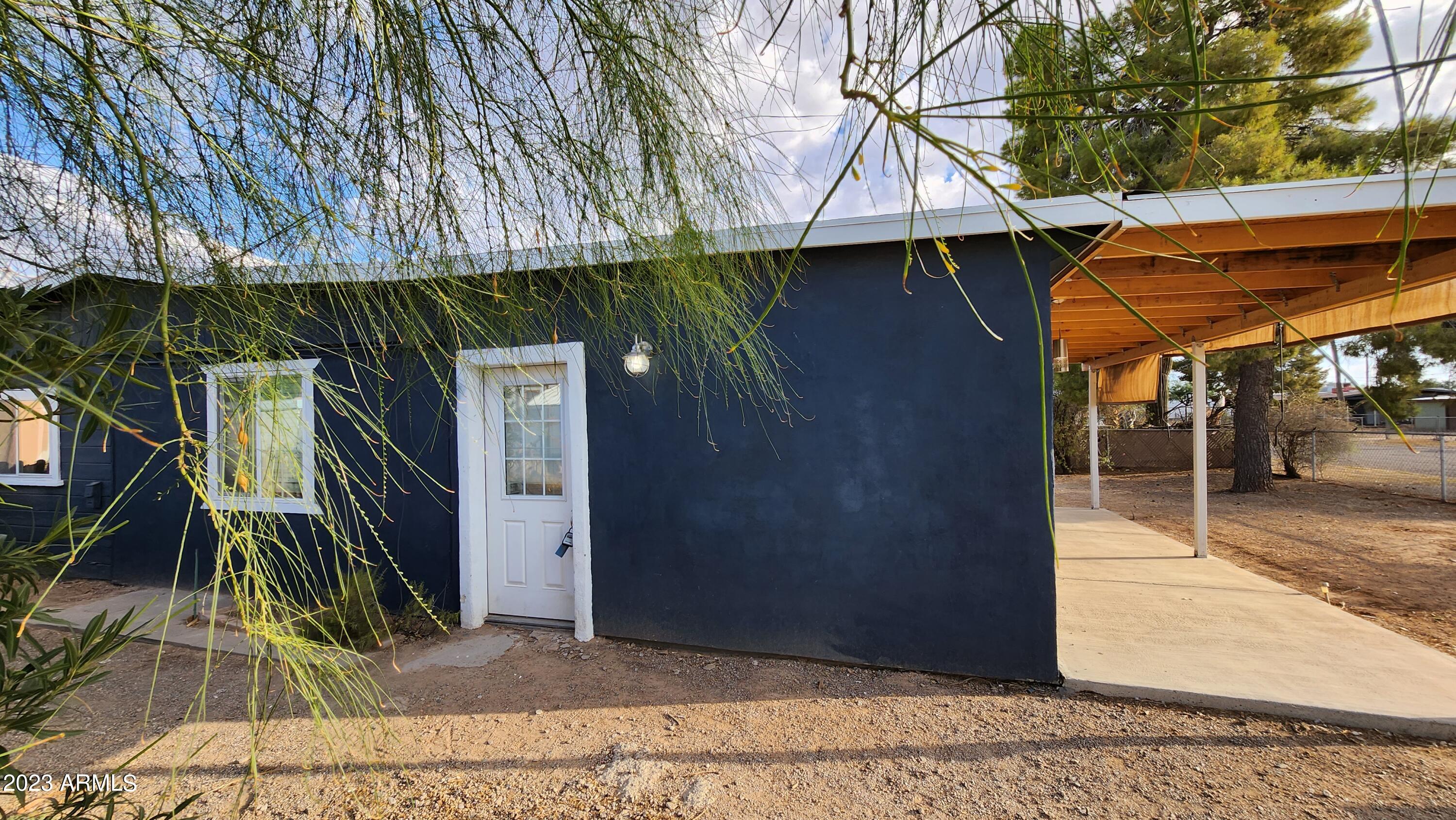 4557 N Palomino Lane