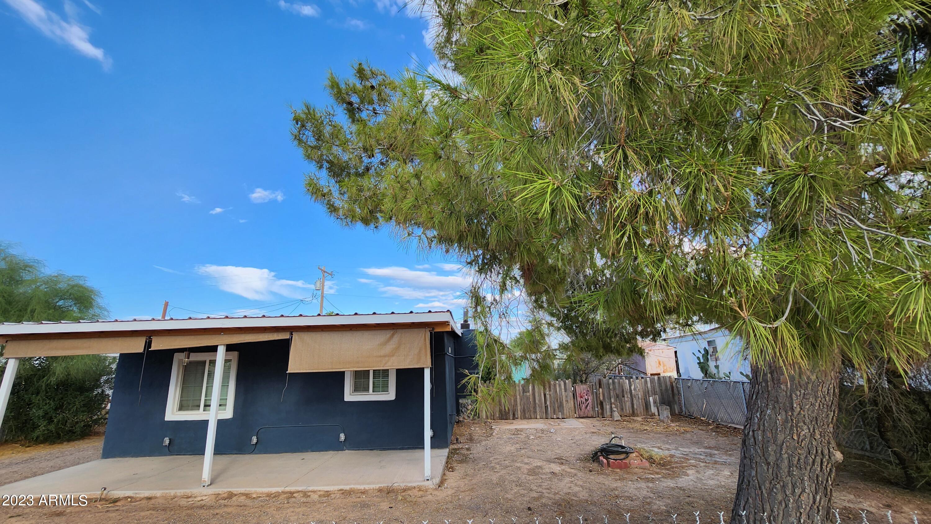 4557 N Palomino Lane
