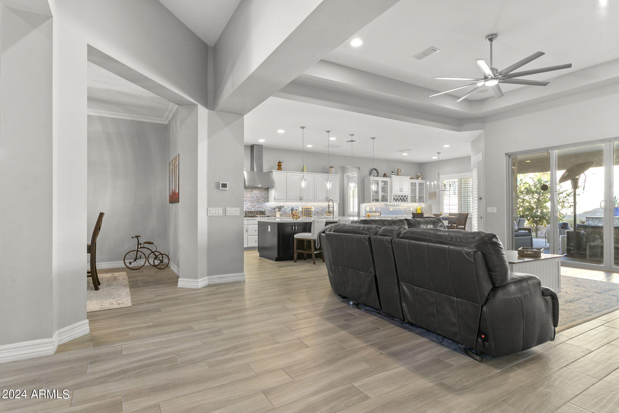 9150 W FOOTHILL Drive