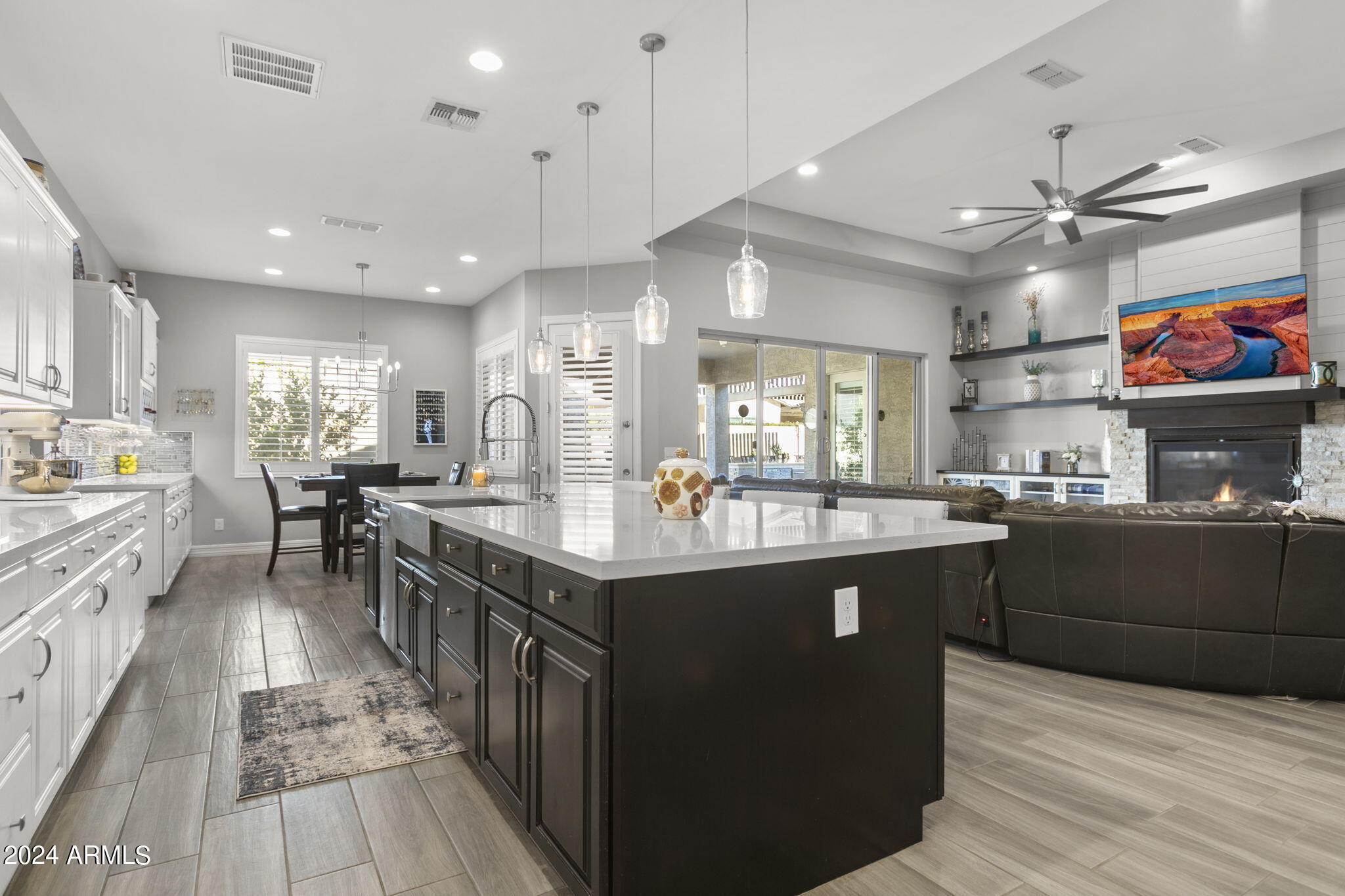 9150 W FOOTHILL Drive