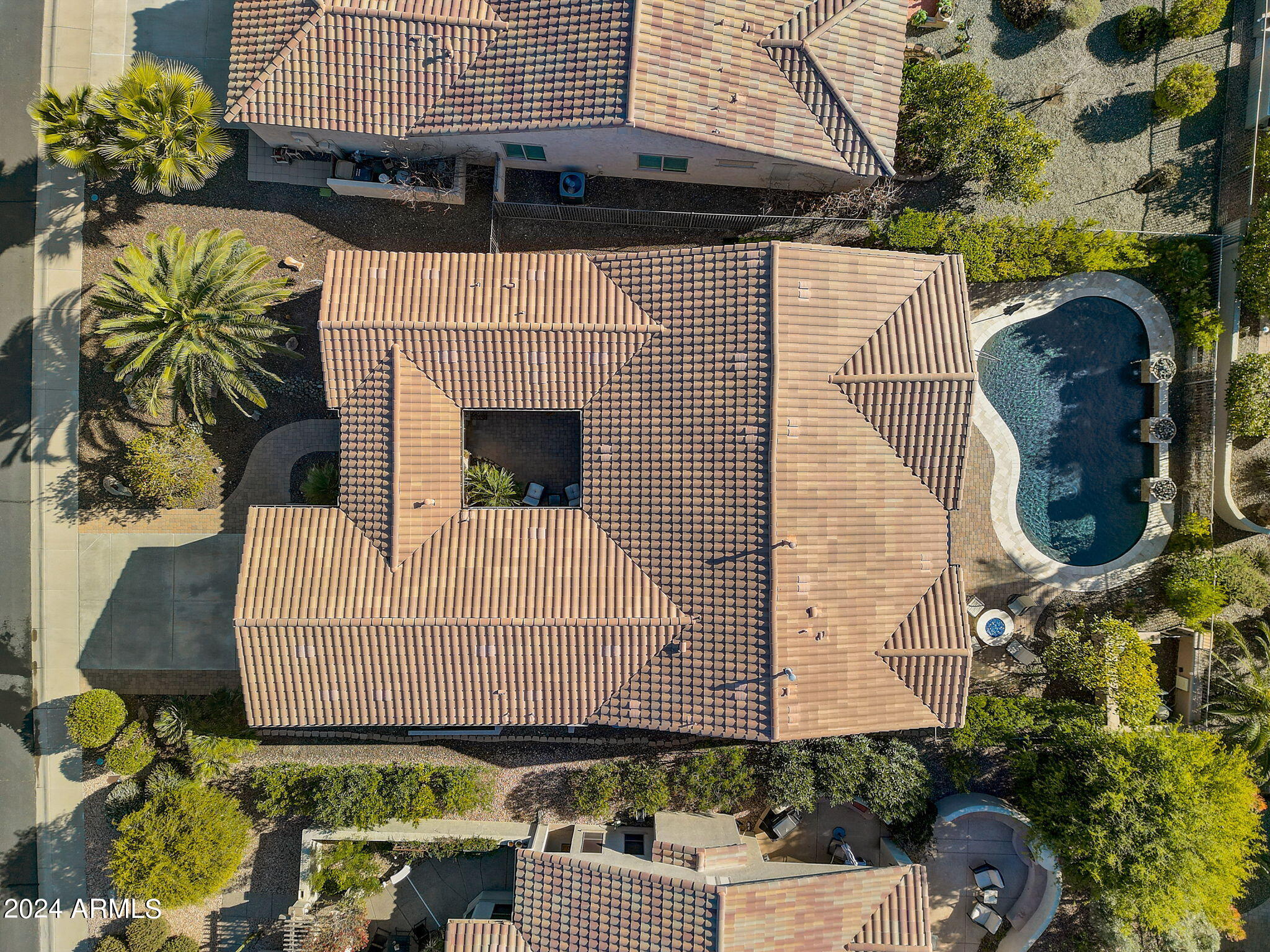 12717 W FETLOCK Trail