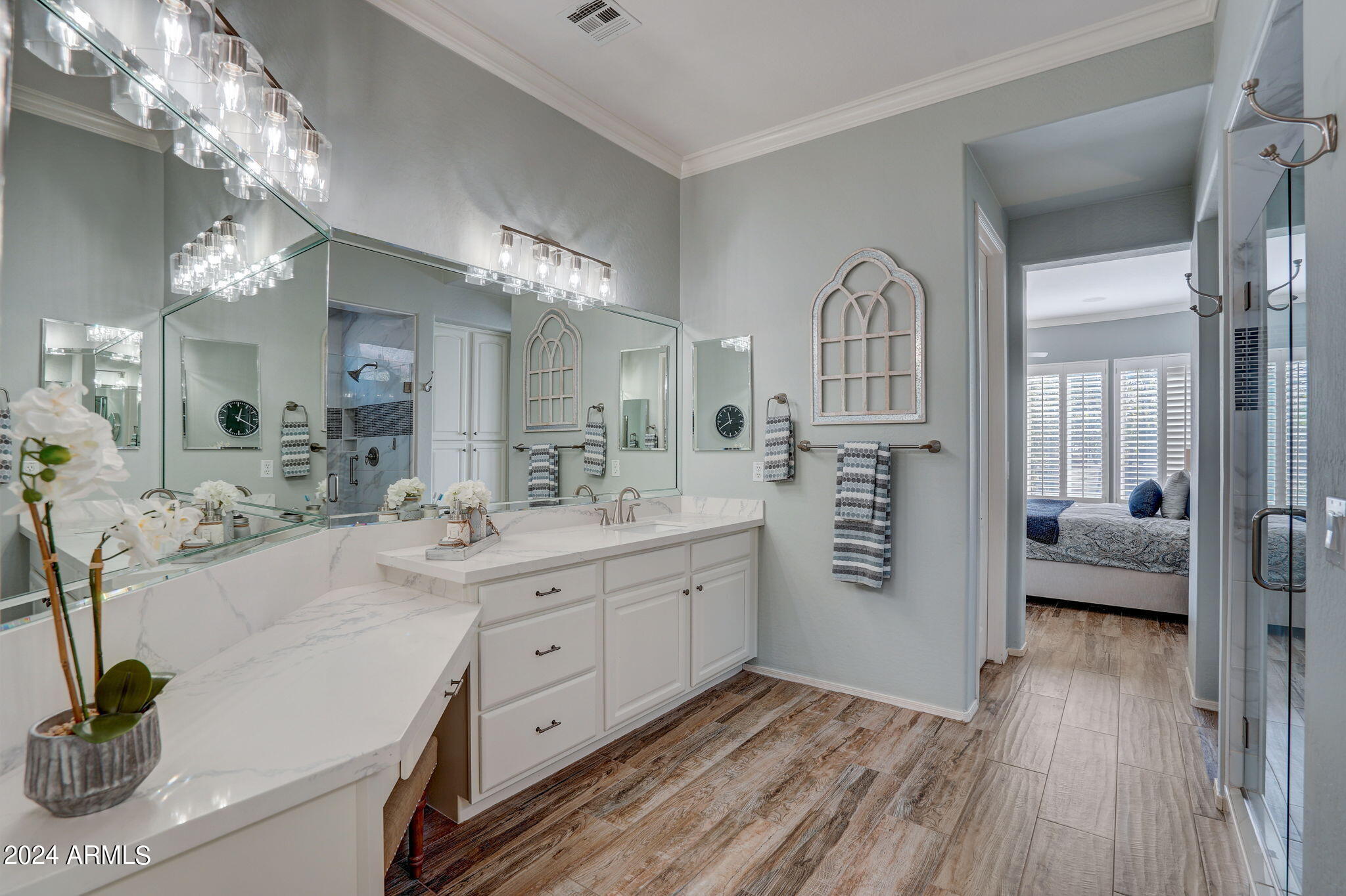 12717 W FETLOCK Trail