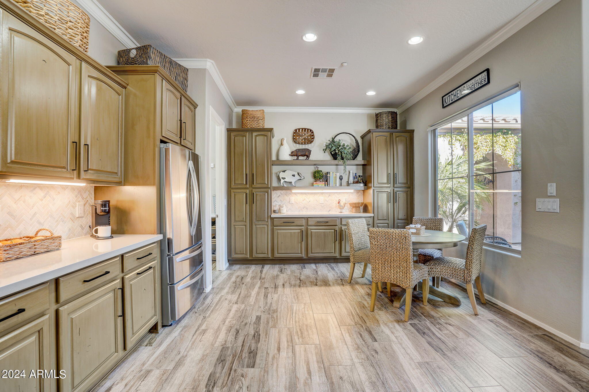 12717 W FETLOCK Trail