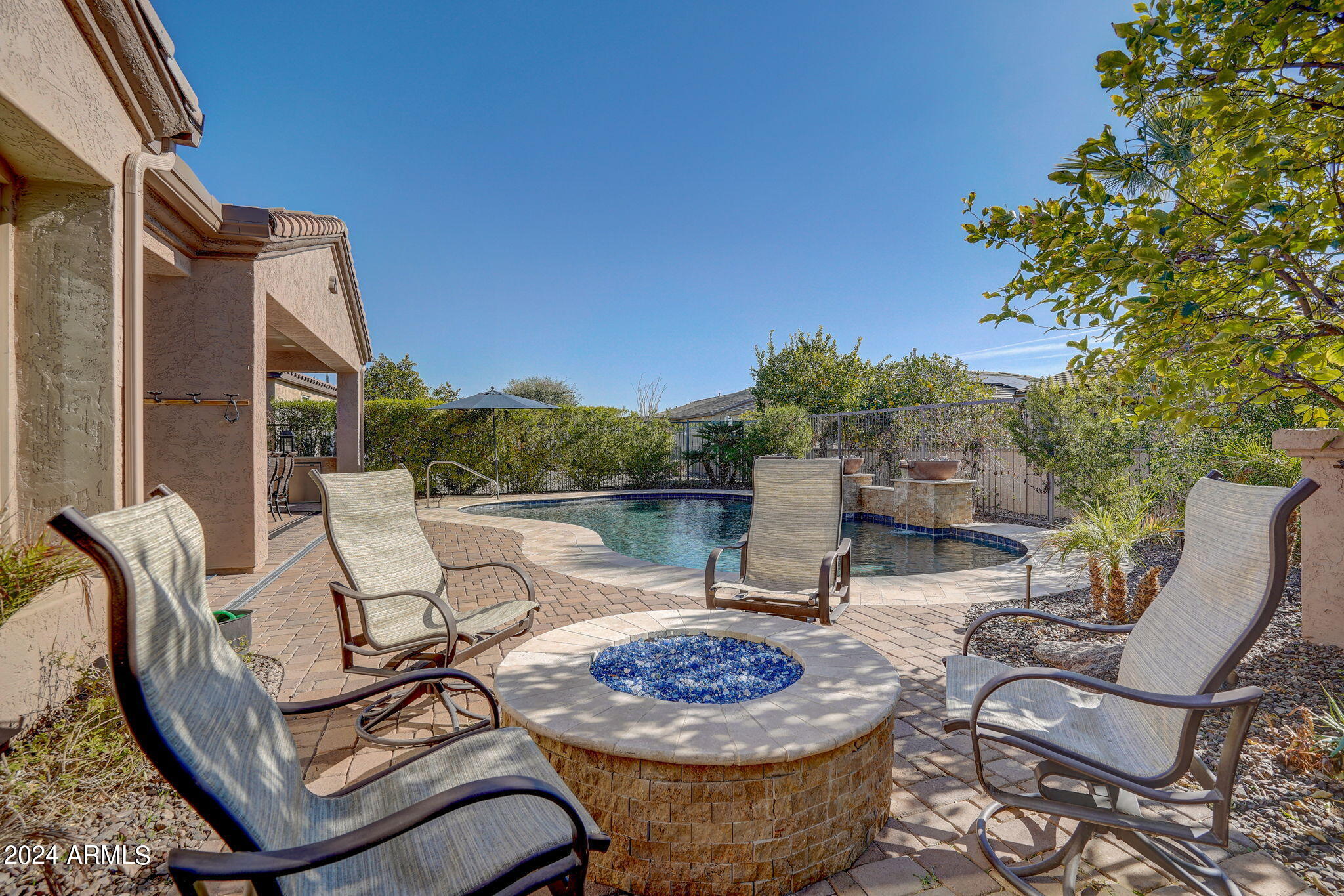 12717 W FETLOCK Trail