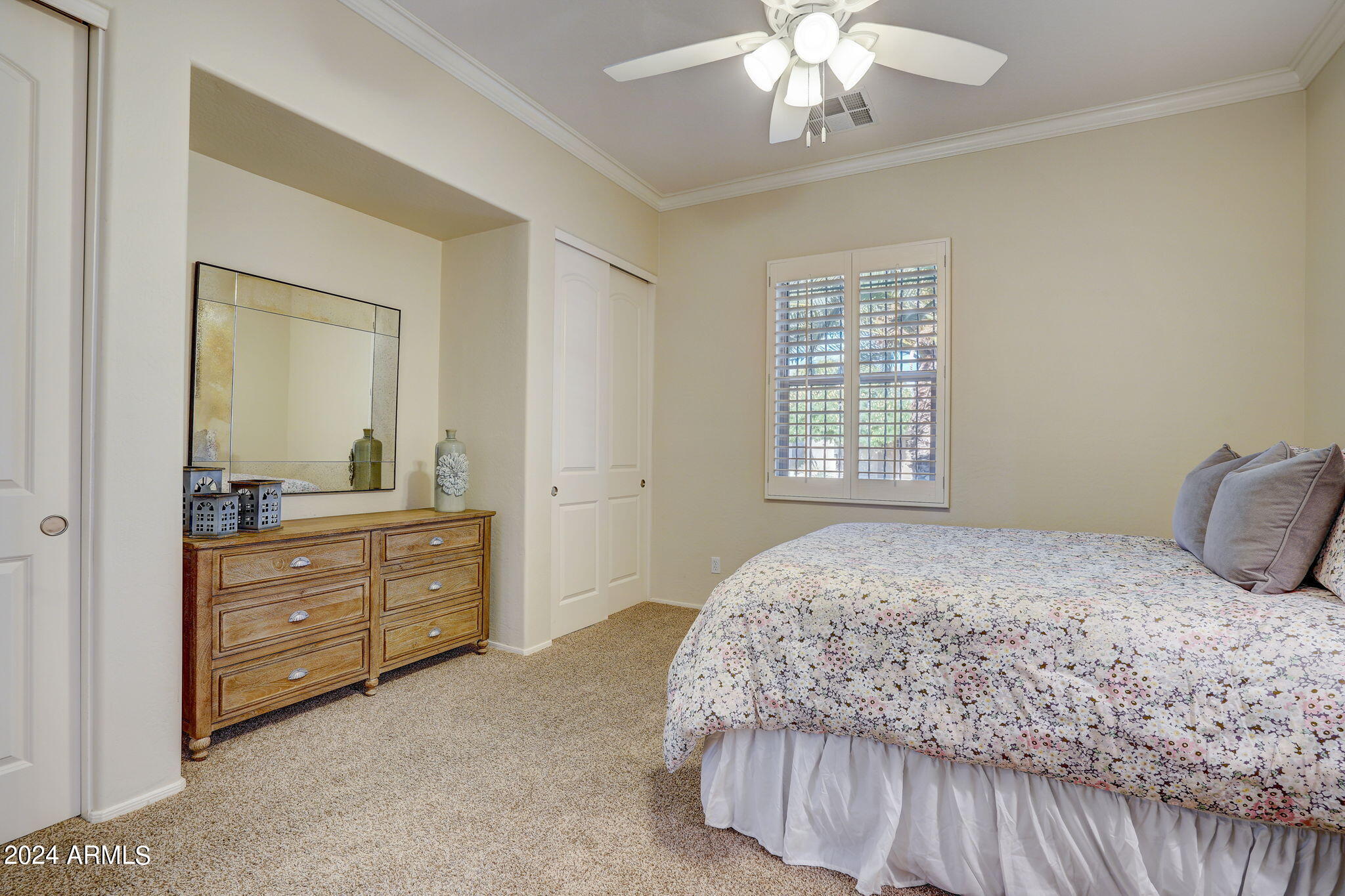12717 W FETLOCK Trail