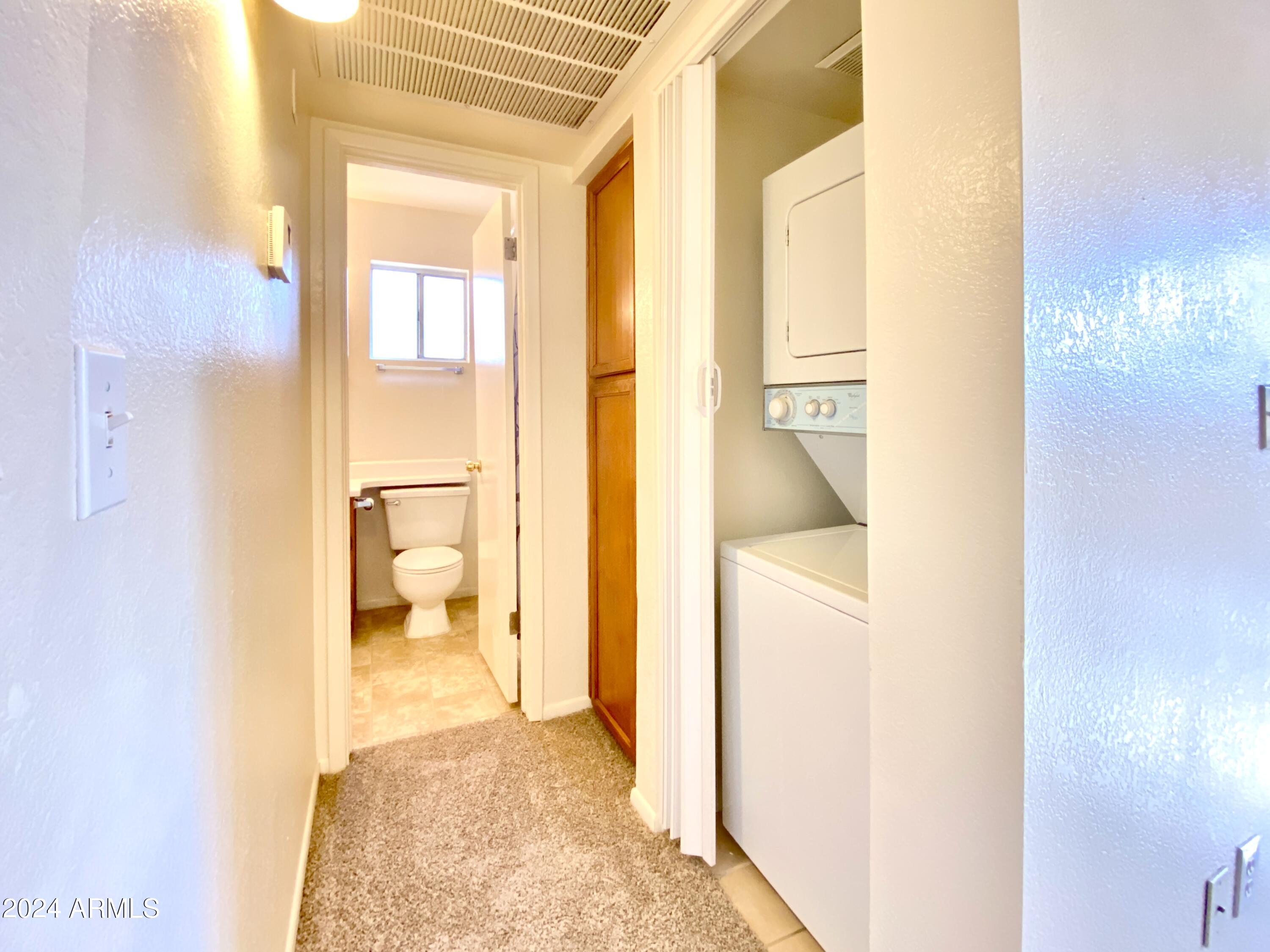 653 W GUADALUPE Road, 1017