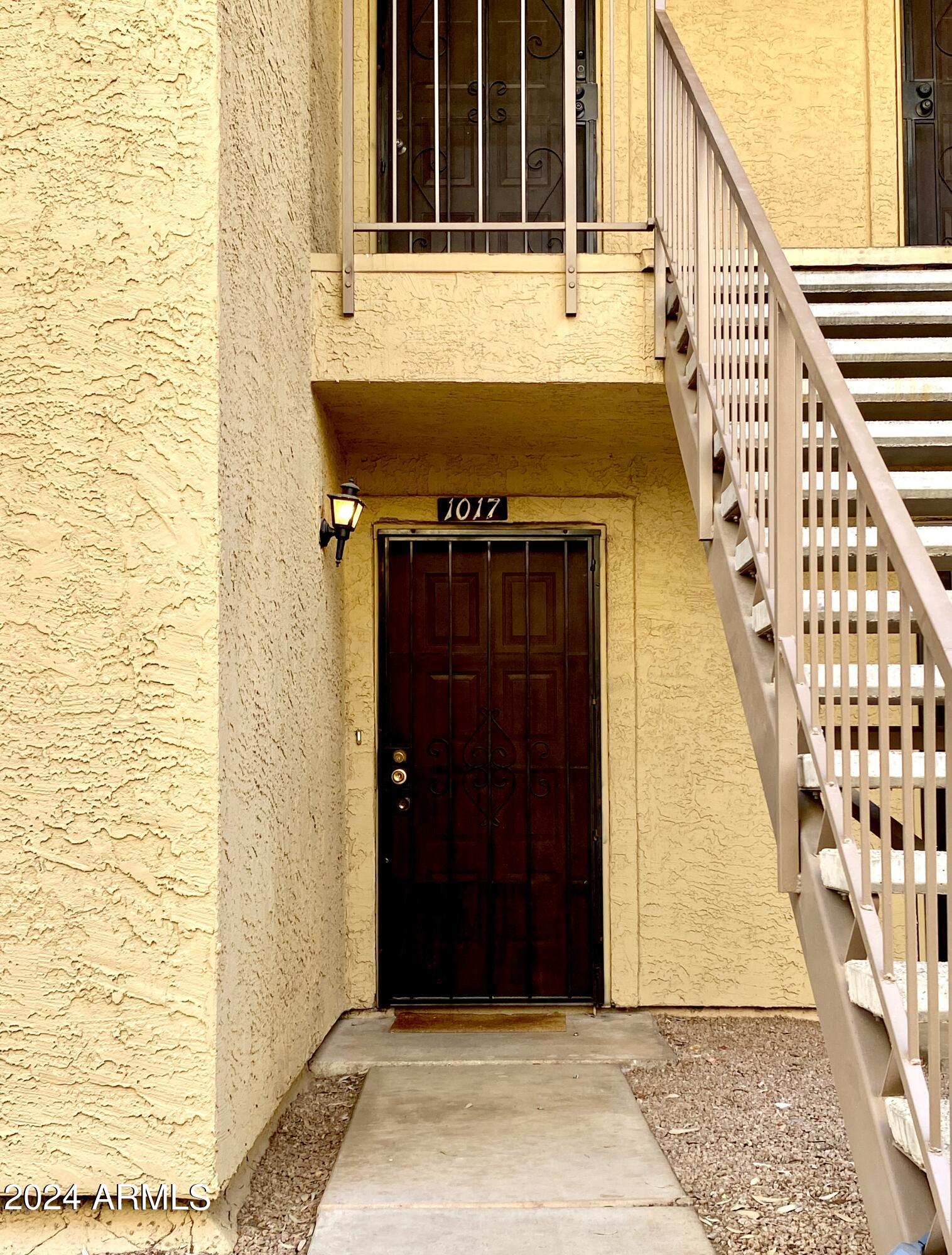 653 W GUADALUPE Road, 1017