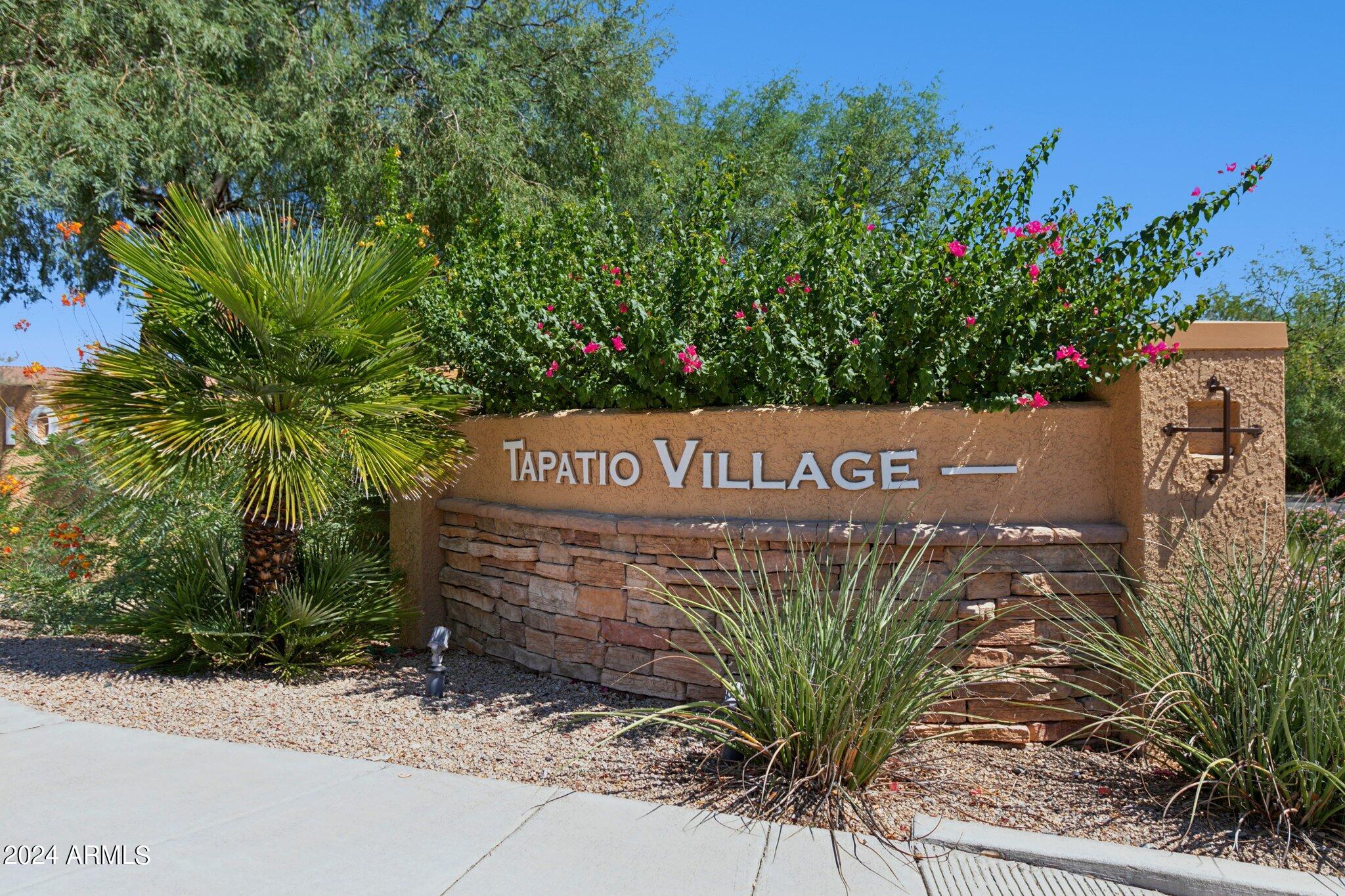 1105 E TAPATIO Drive