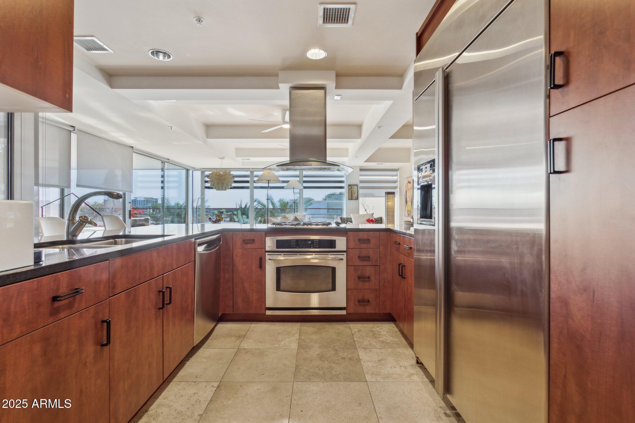 7157 E RANCHO VISTA Drive, 5006