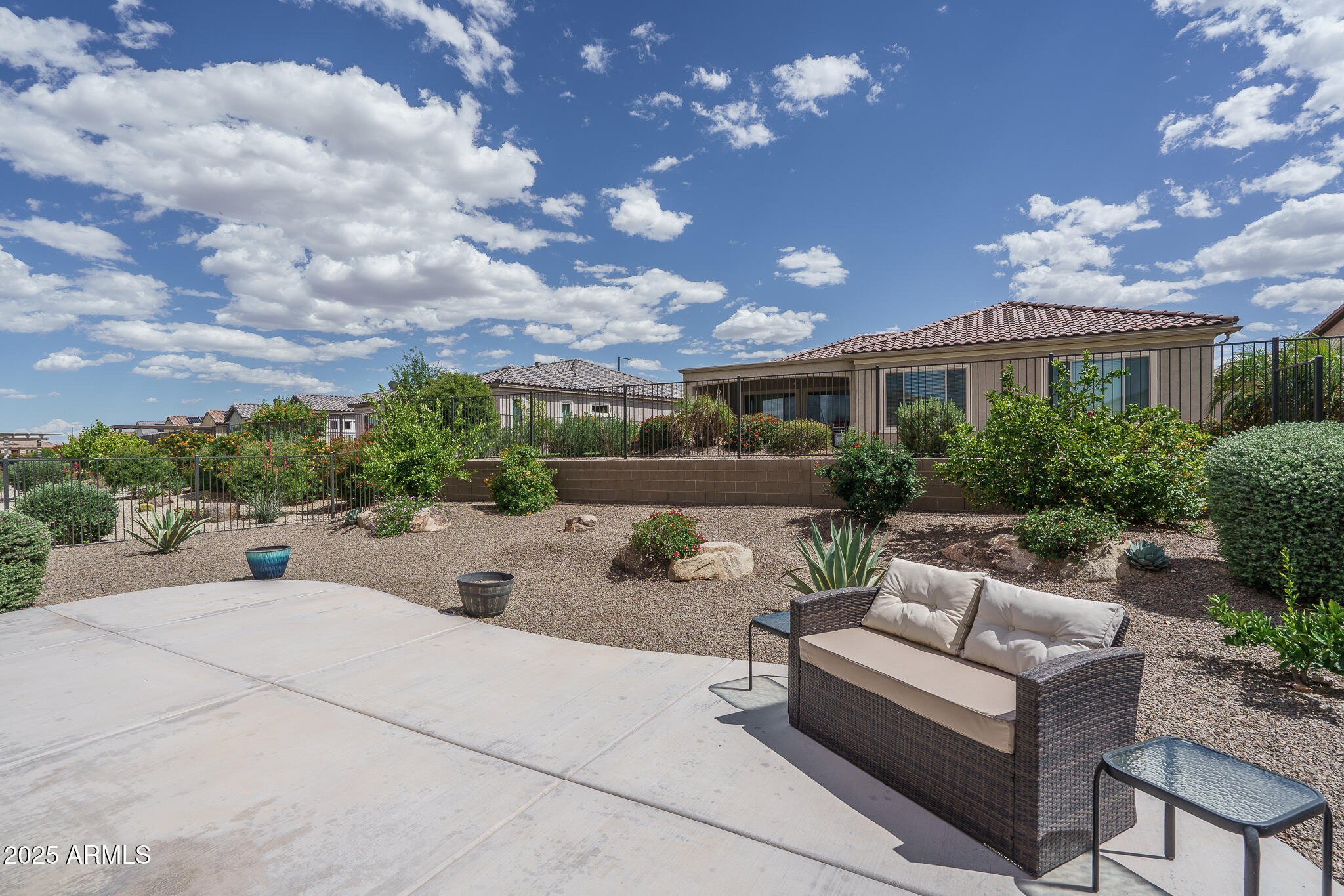 26017 W MAPLE Drive