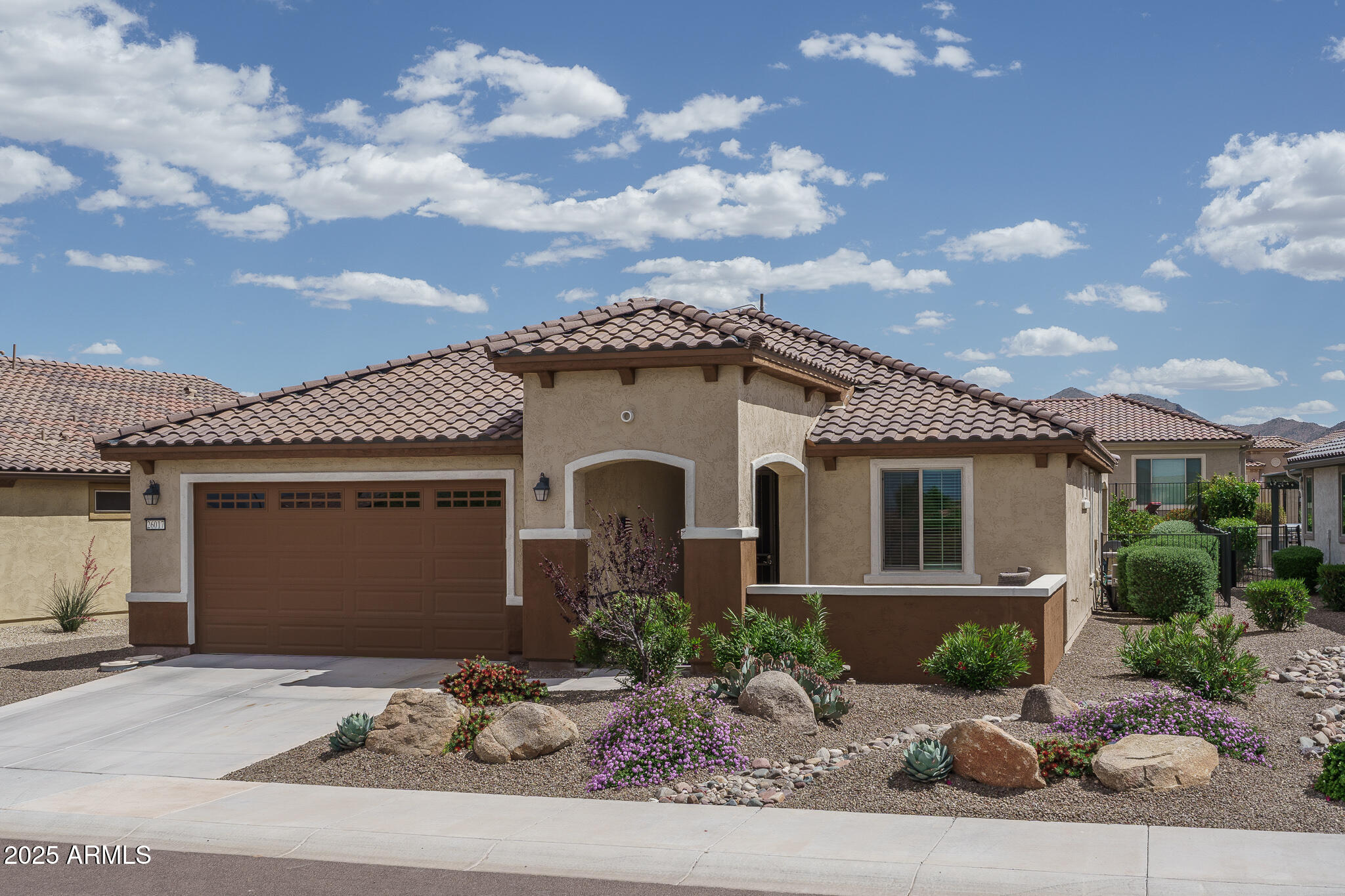 26017 W MAPLE Drive