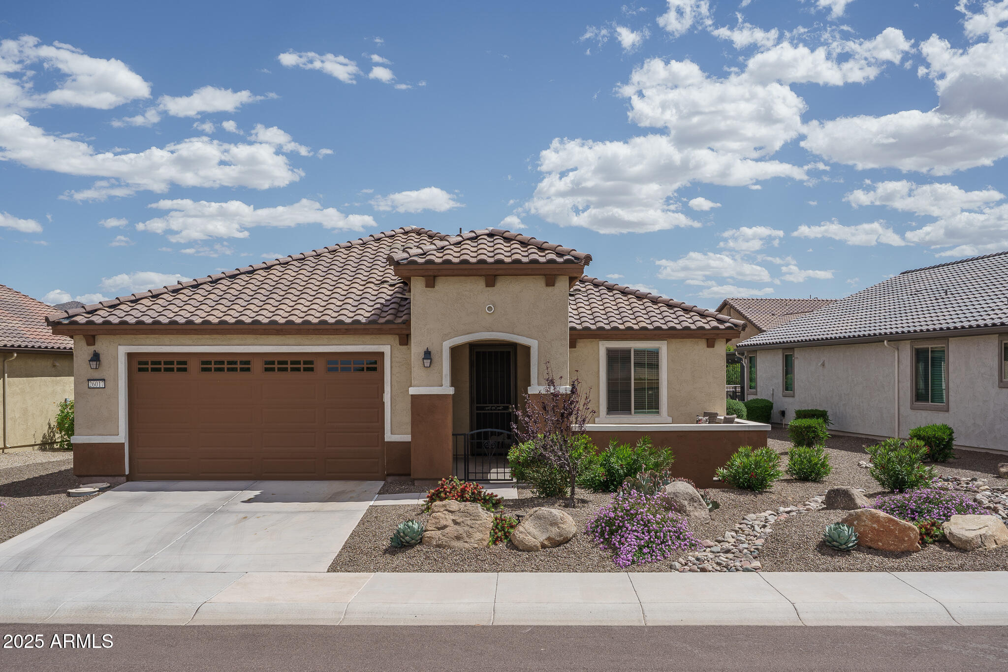 26017 W MAPLE Drive