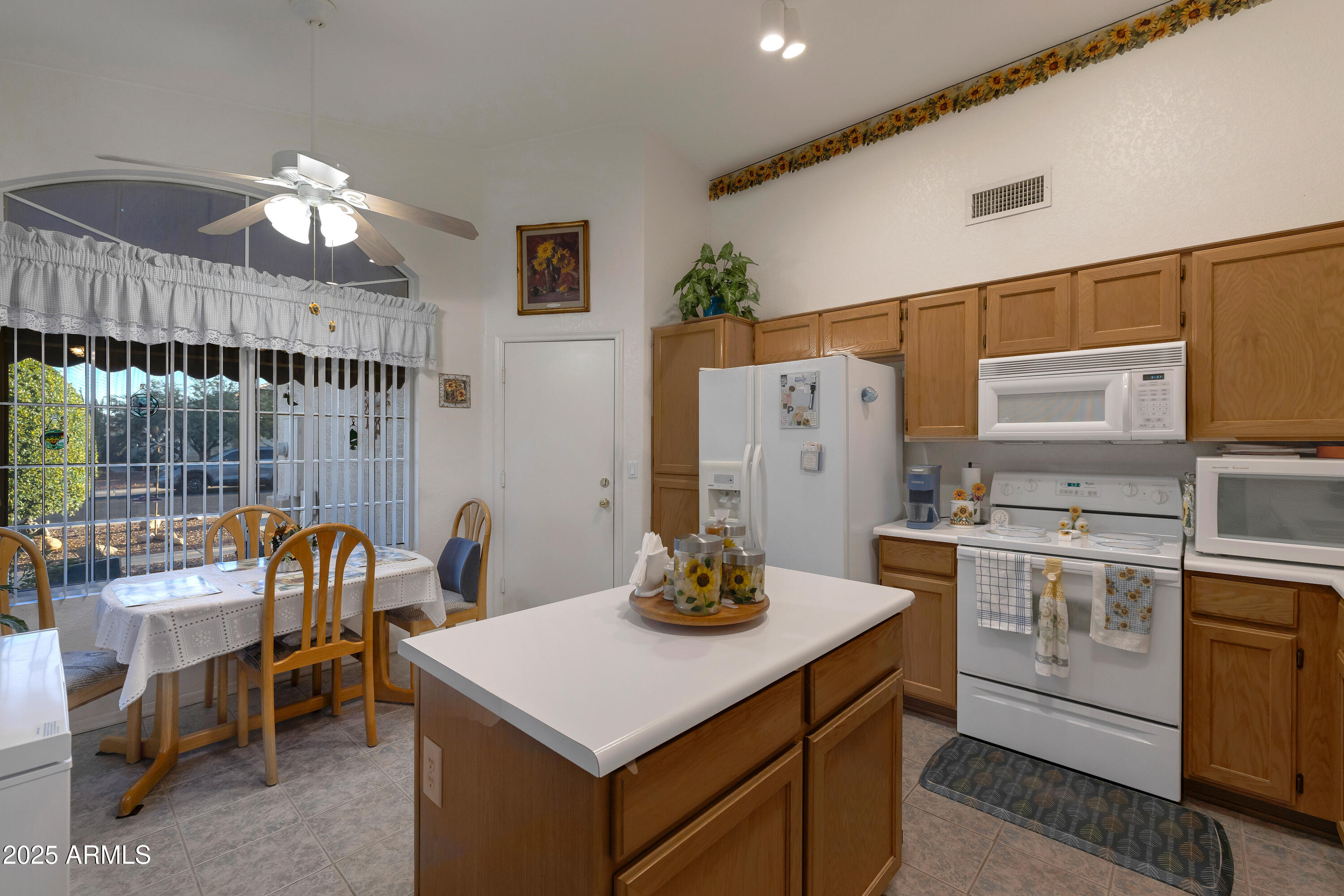 10842 W BEAUBIEN Drive