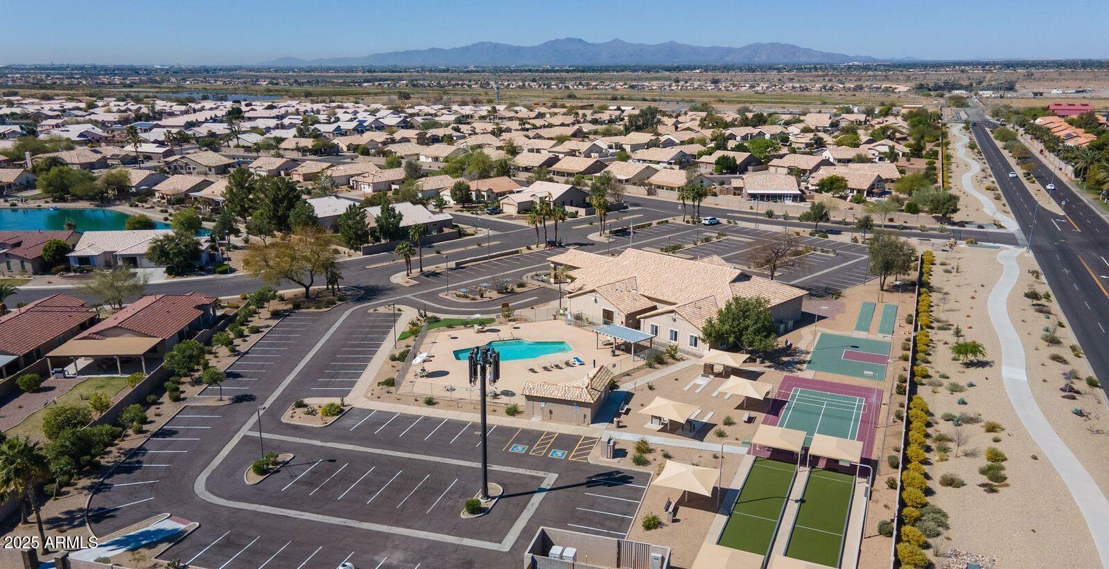 10842 W BEAUBIEN Drive