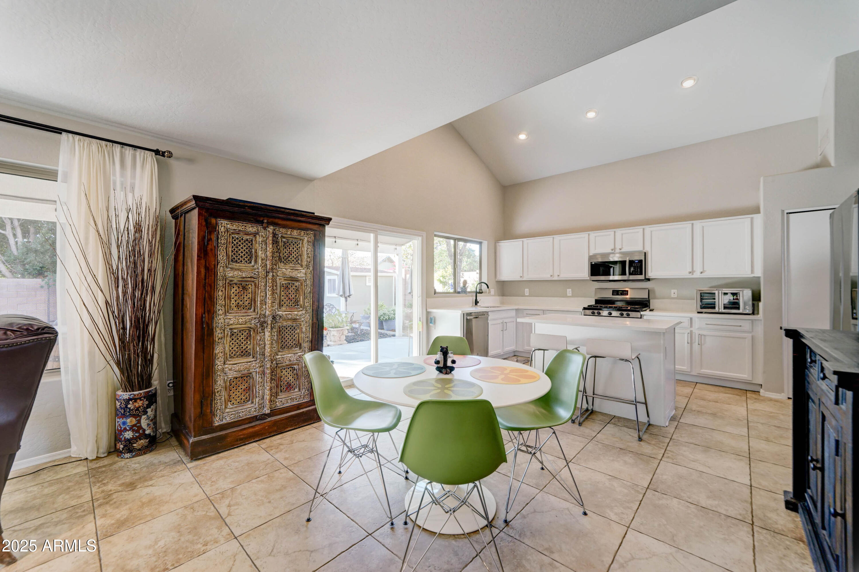 12701 W HOLLYHOCK Drive