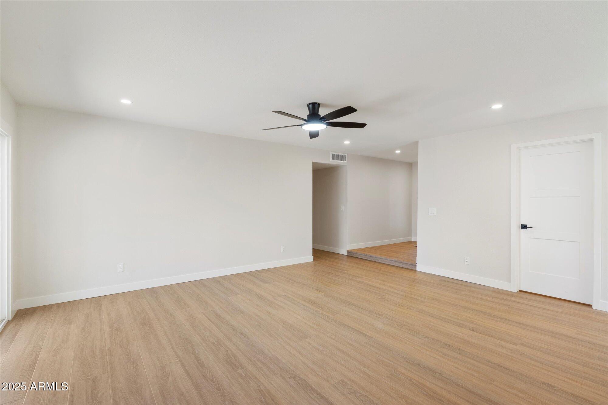 2900 N NEBRASKA Street