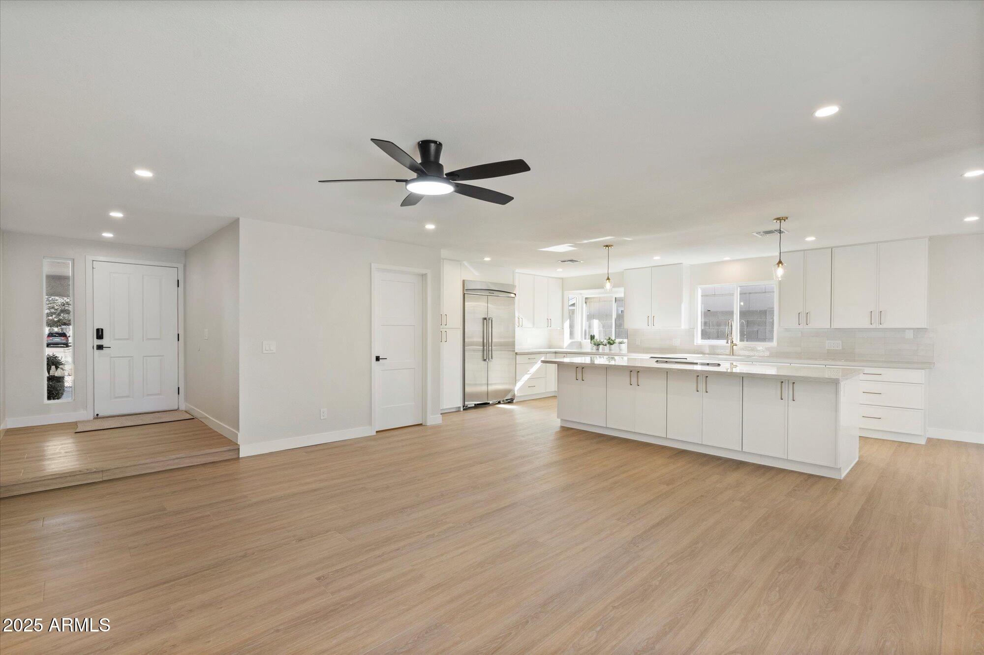 2900 N NEBRASKA Street