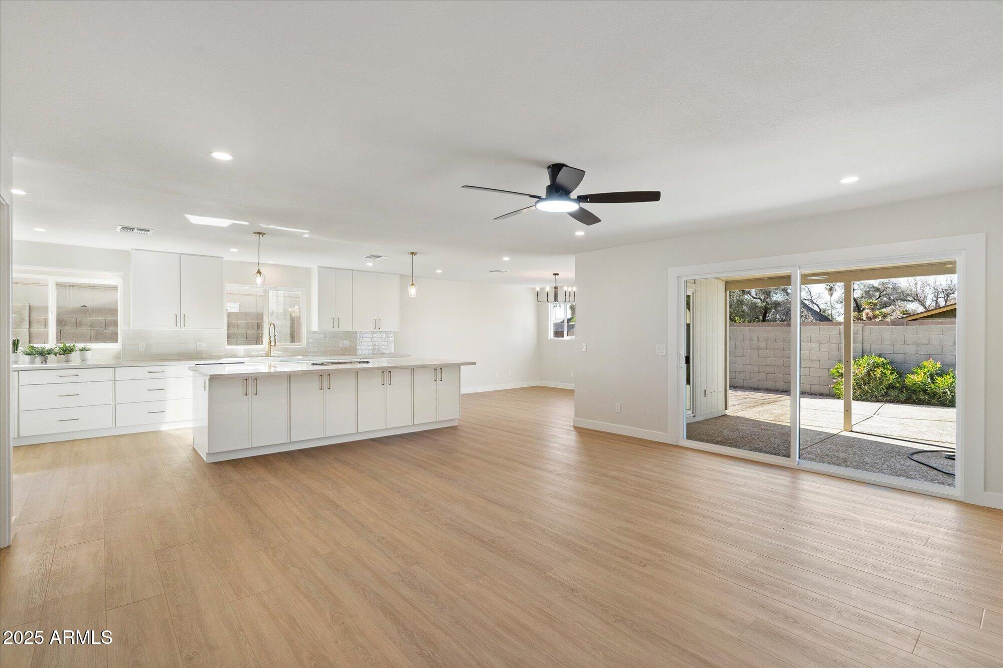 2900 N NEBRASKA Street